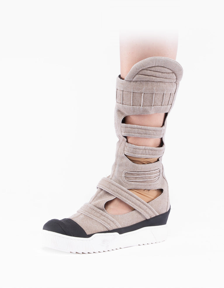 BOOTS GRID SAND W