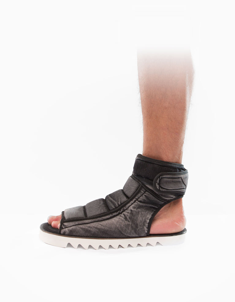 CUT-OUT-FLOPS AVATAR M