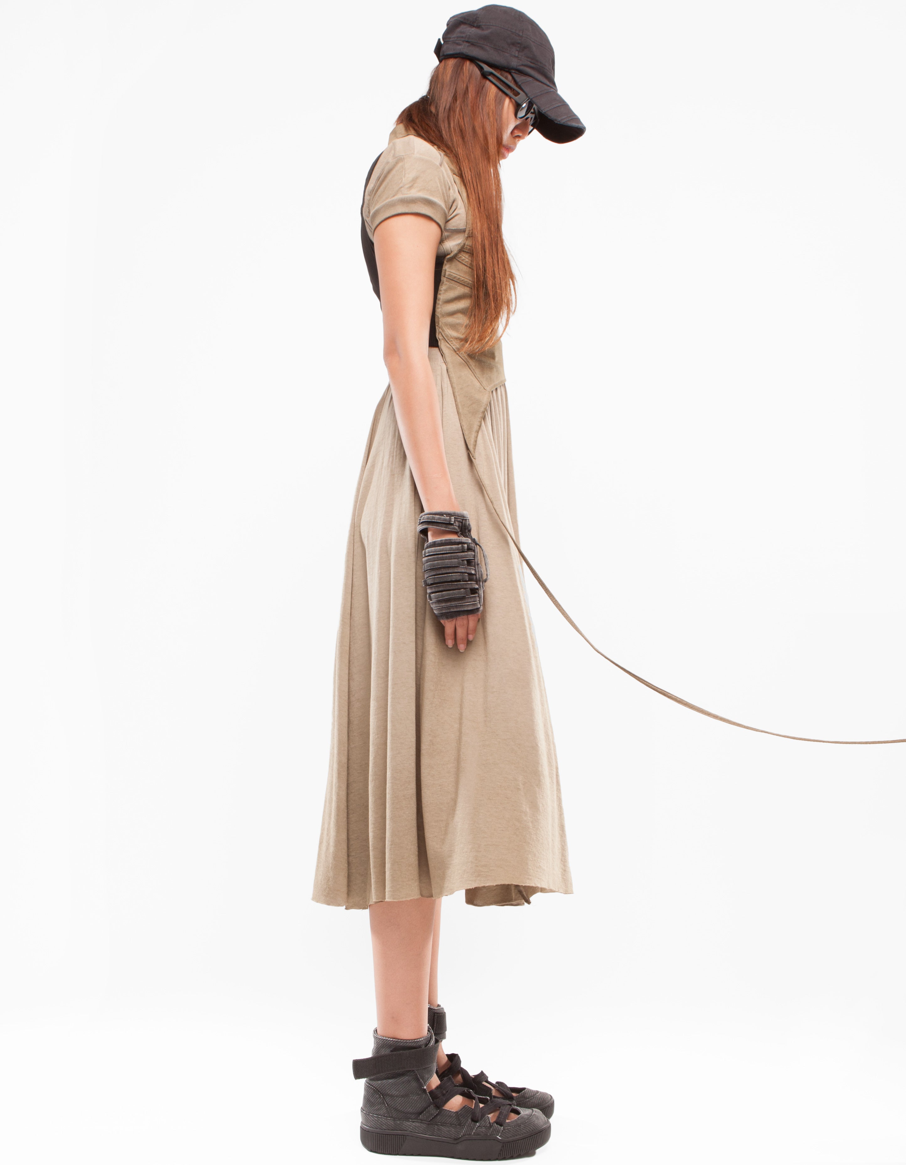 DRESS ANAHATA