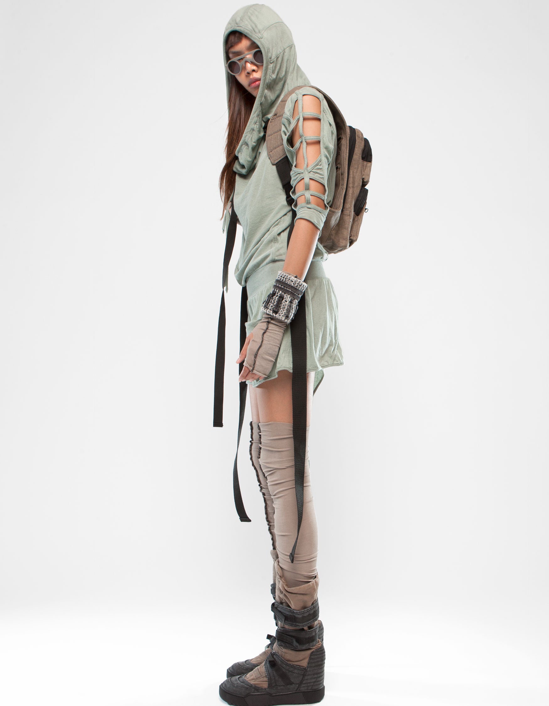 DRESS HOODY VISHUDDHA