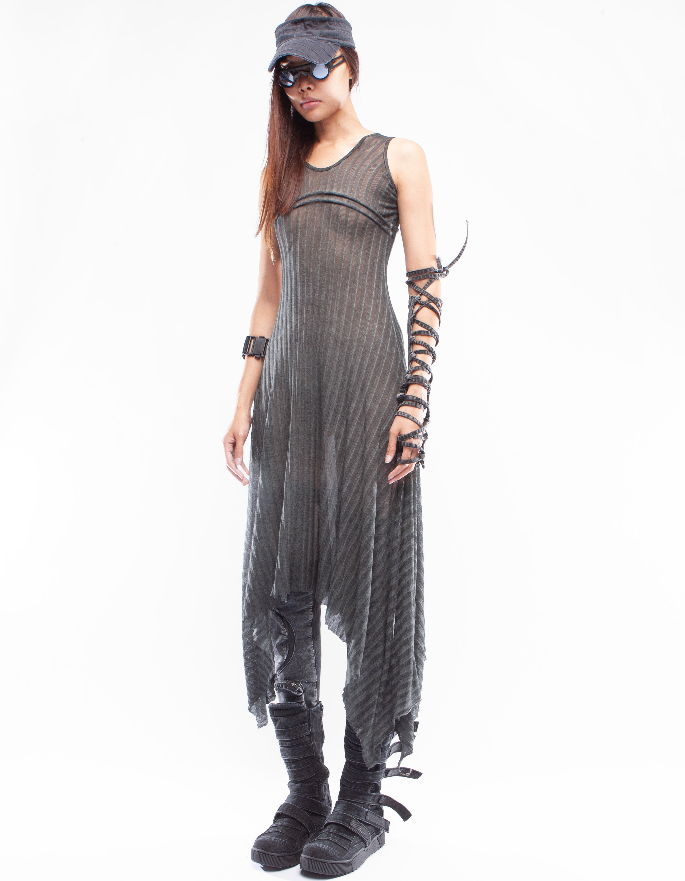 DRESS MATTER