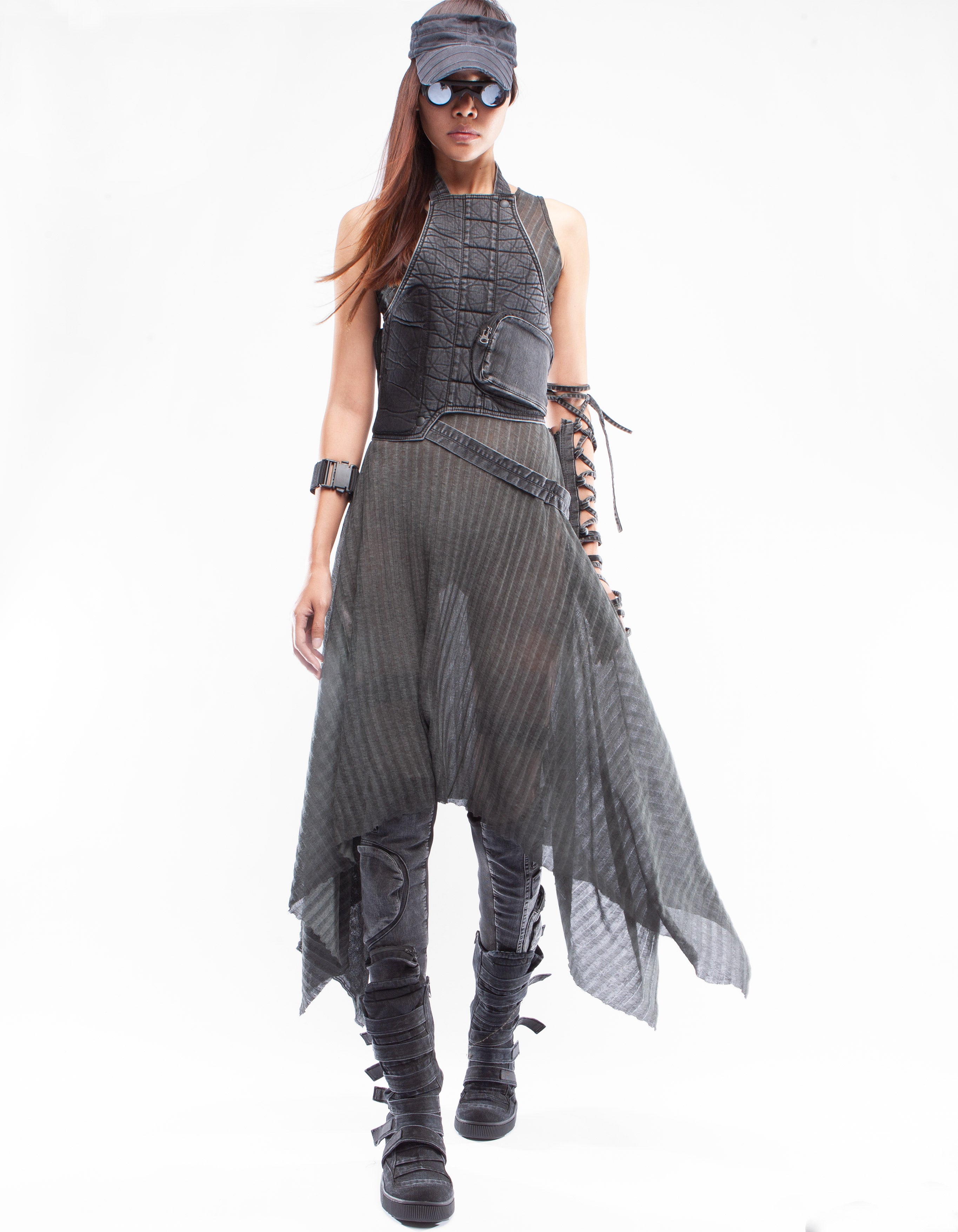 DRESS MATTER