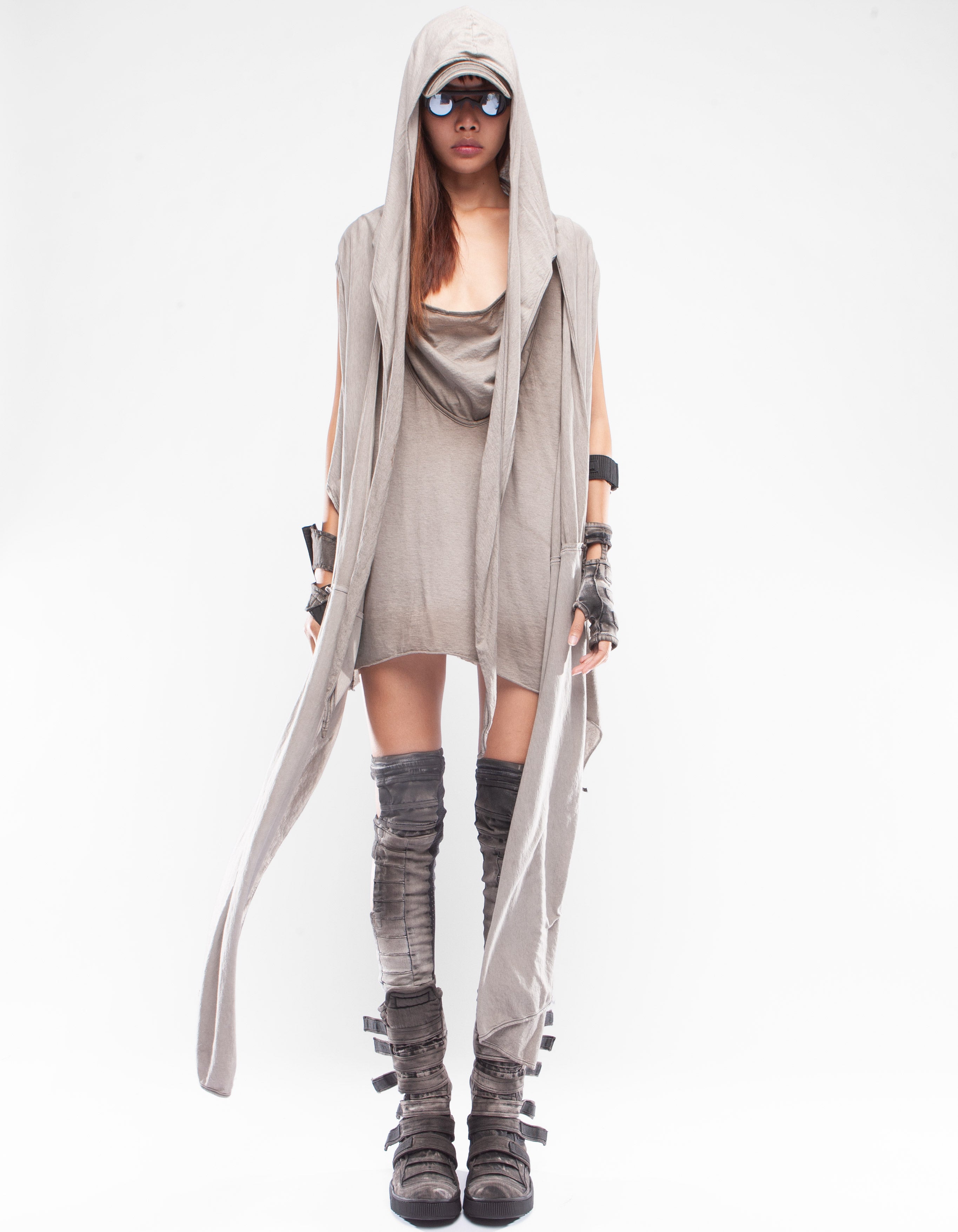 DRESS SHAWL SIGN