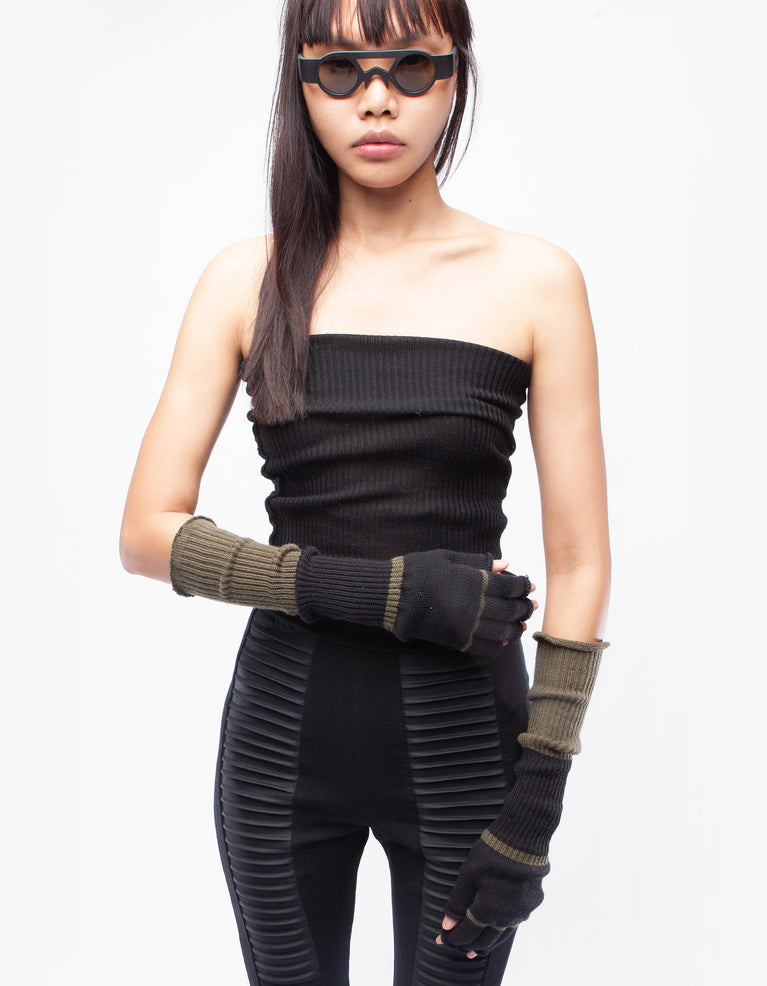 FINGER GLOVES KEY W