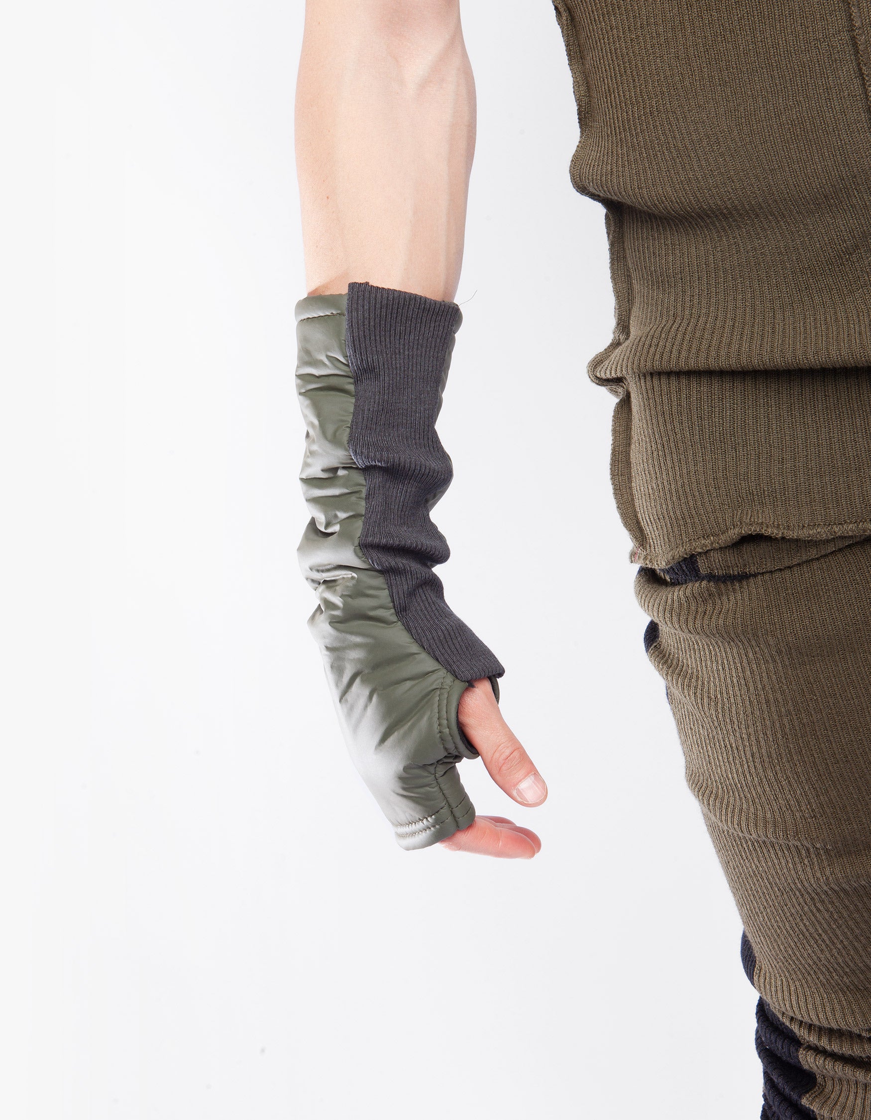 GLOVES ONENESS M