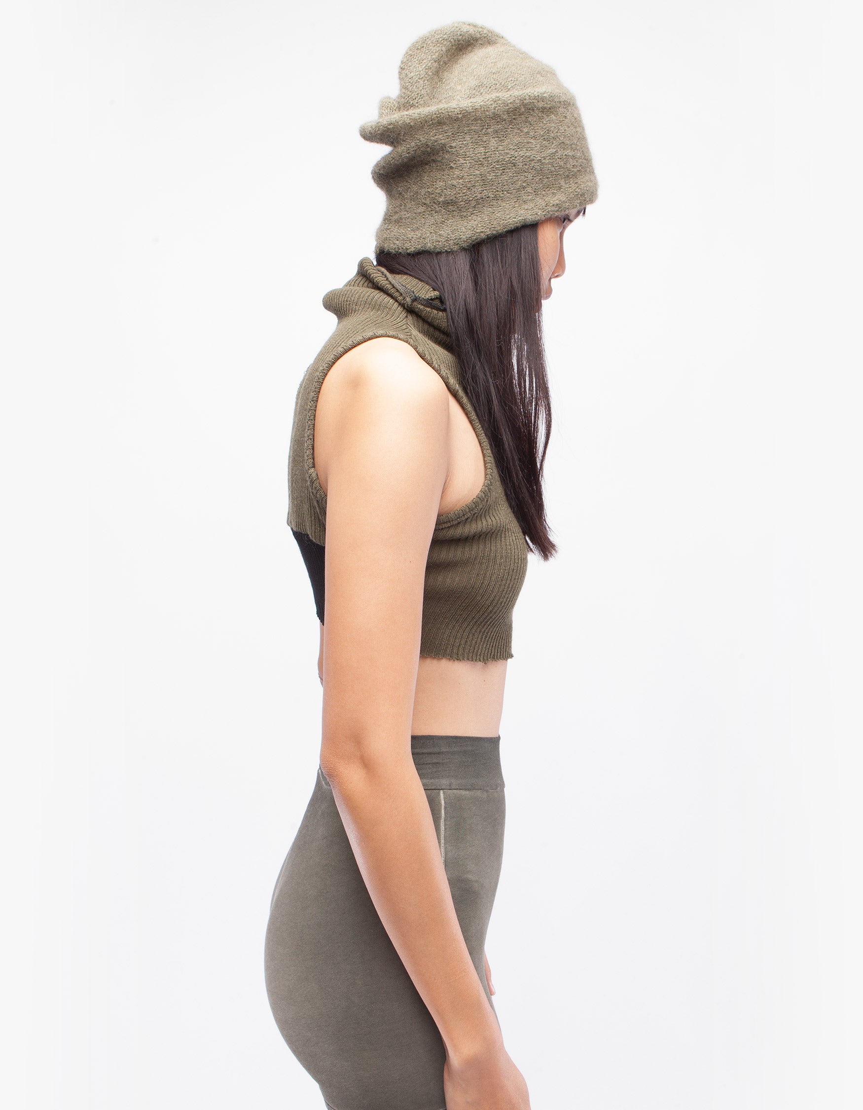 HAT MOSS EARTH