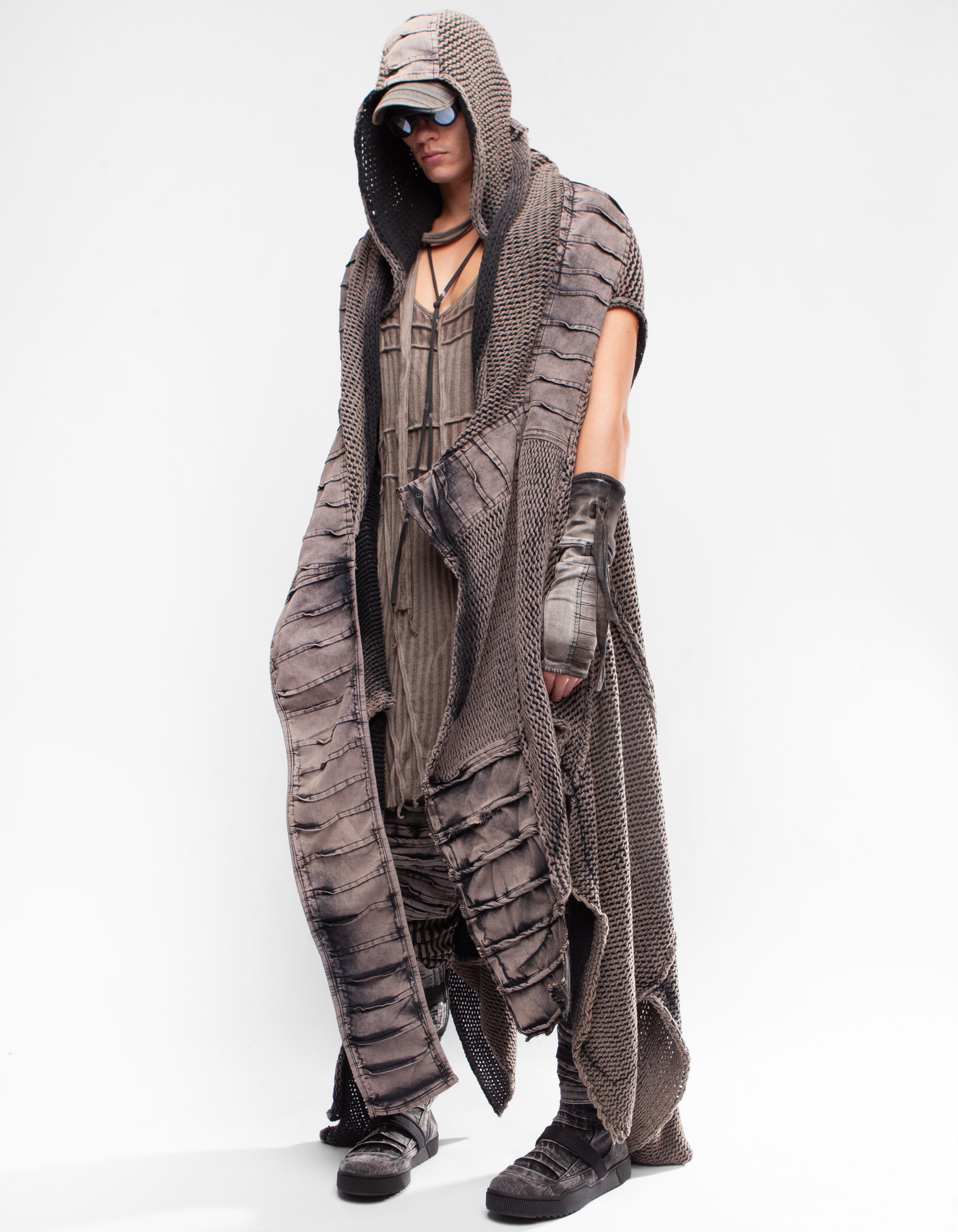 HERMIT ROBE