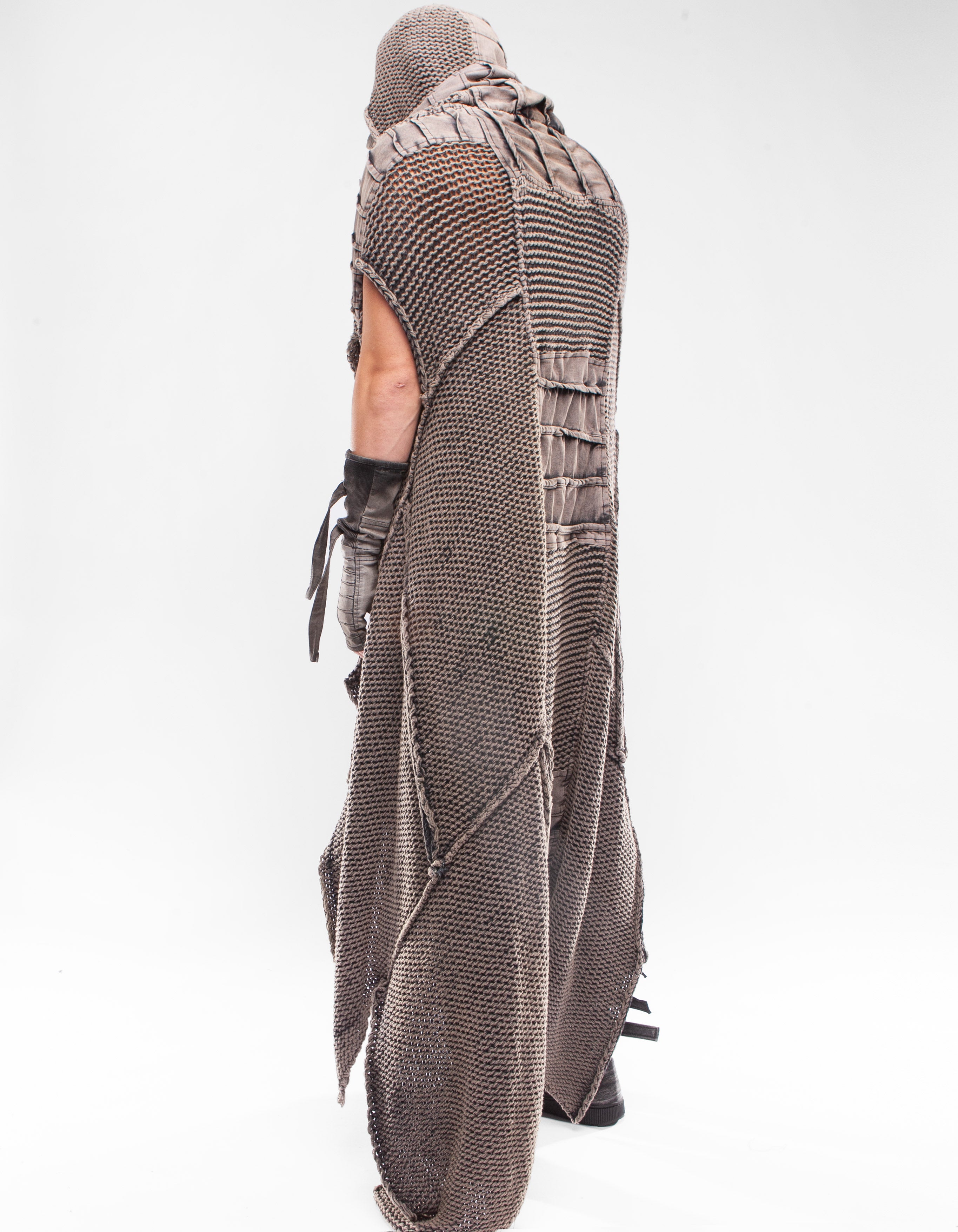 HERMIT ROBE