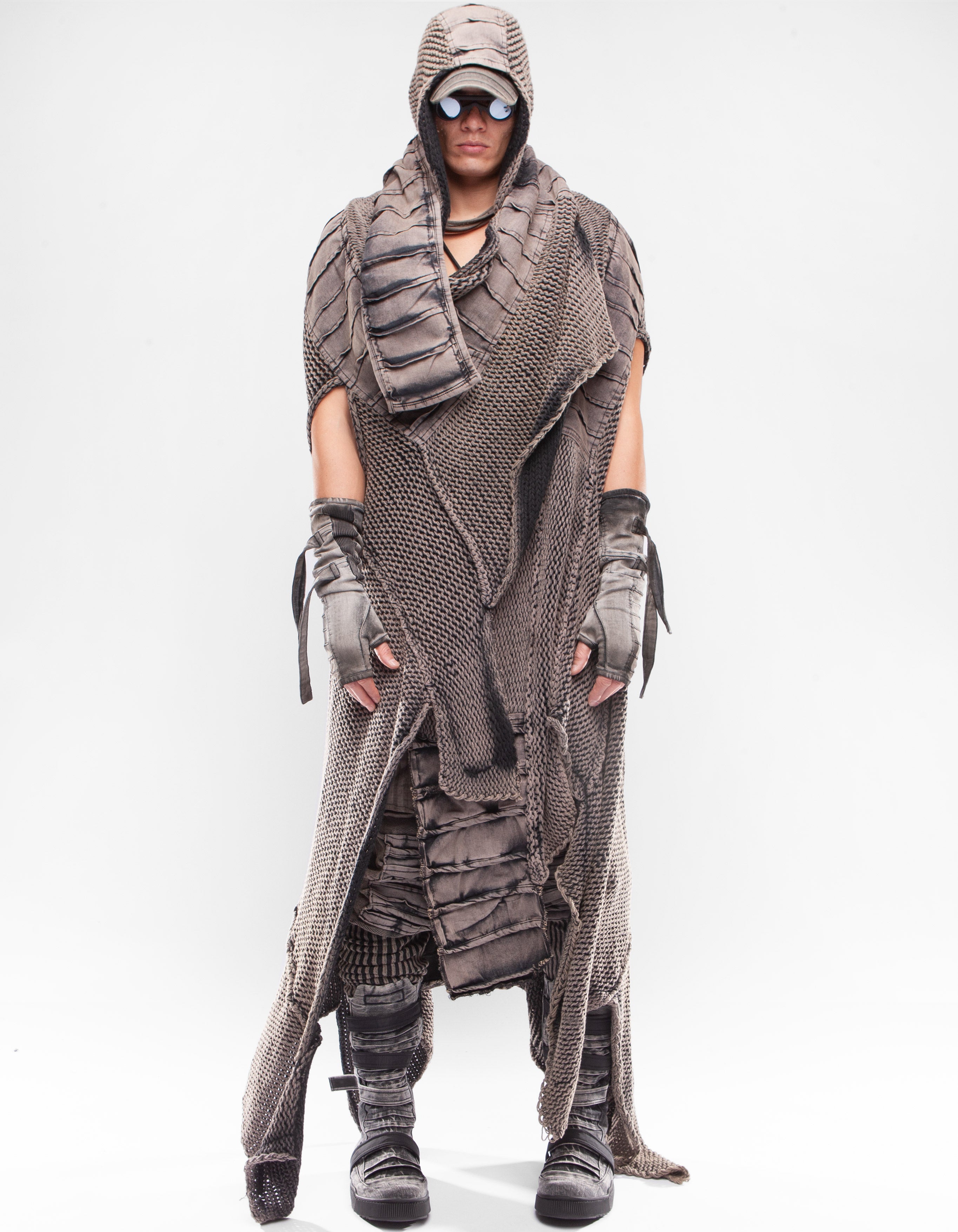 HERMIT ROBE