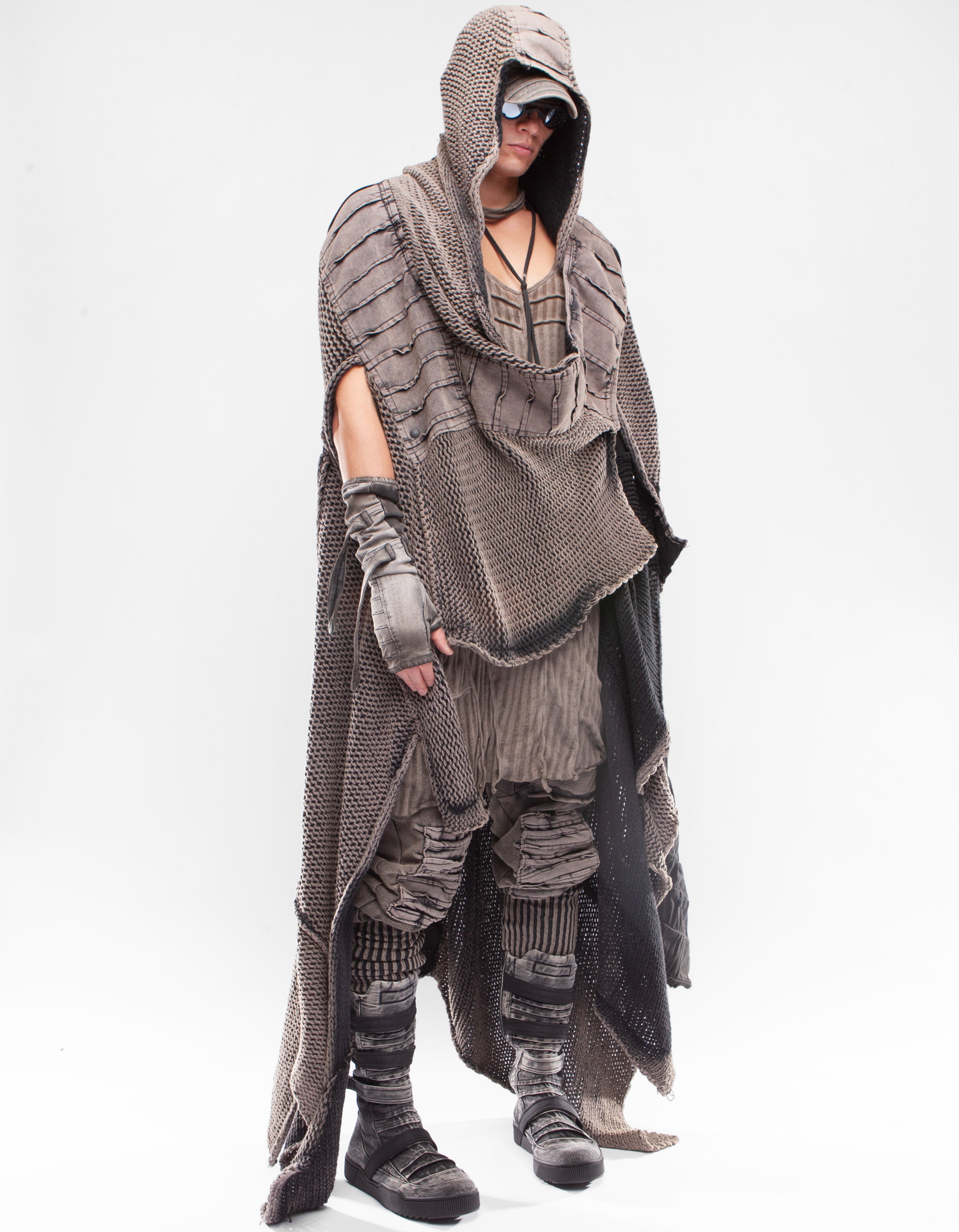 HERMIT ROBE