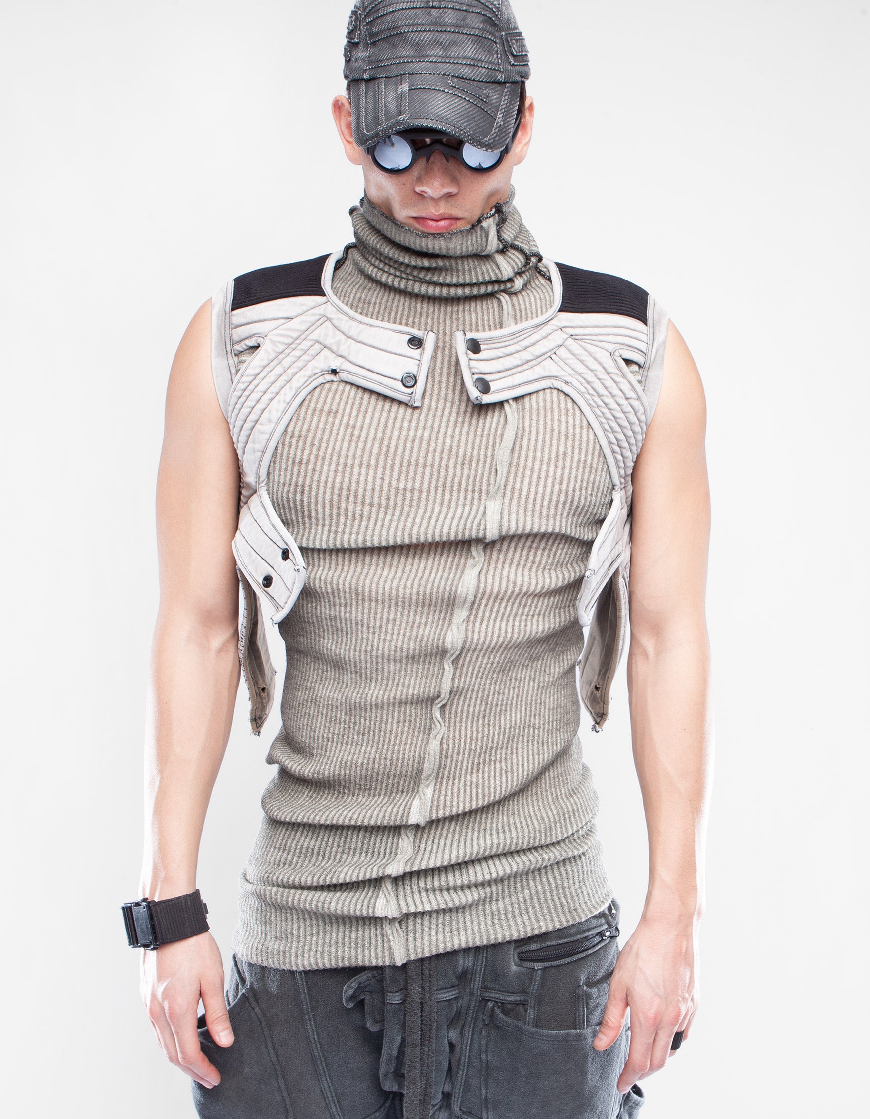 HOLSTER INSIGHT