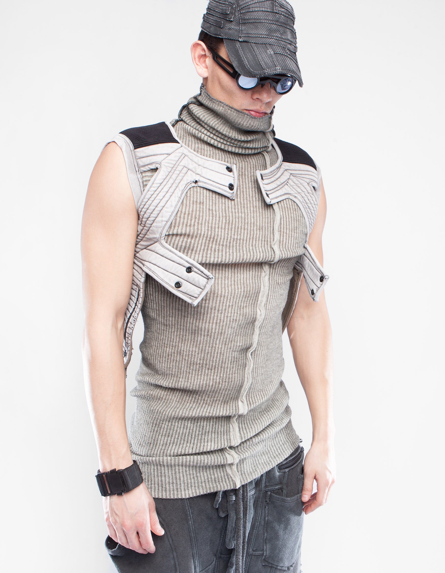 HOLSTER INSIGHT