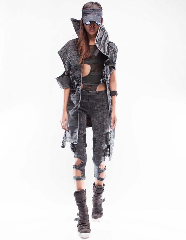 JACKET NO SLEEVE CABIN
