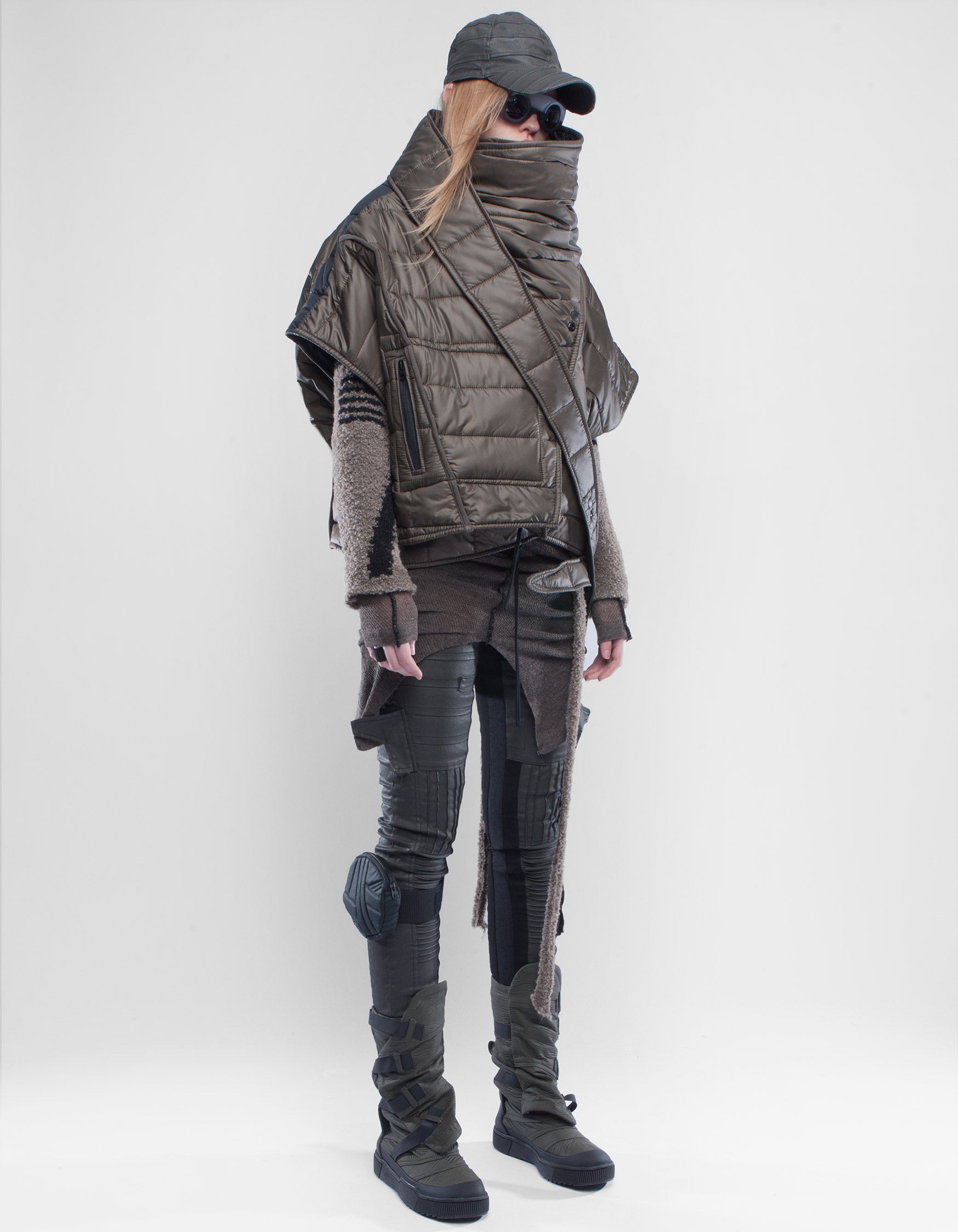 JACKET SHAWL ISHITVA