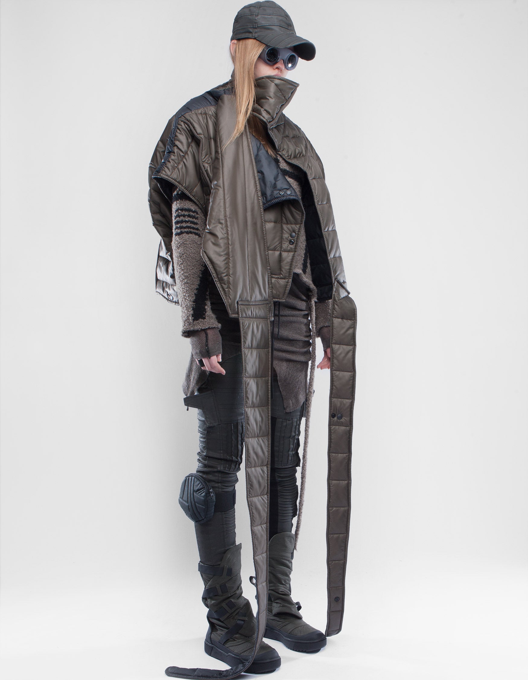 JACKET SHAWL ISHITVA
