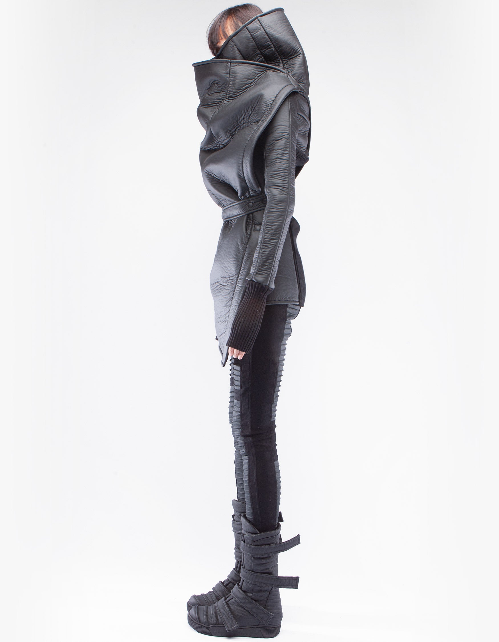 JACKET WRAP STAND OUT