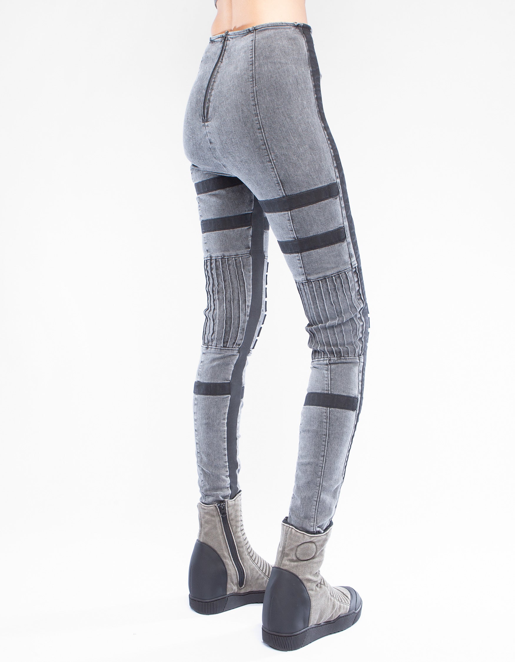 JEANS CONTRAST UNIFORM