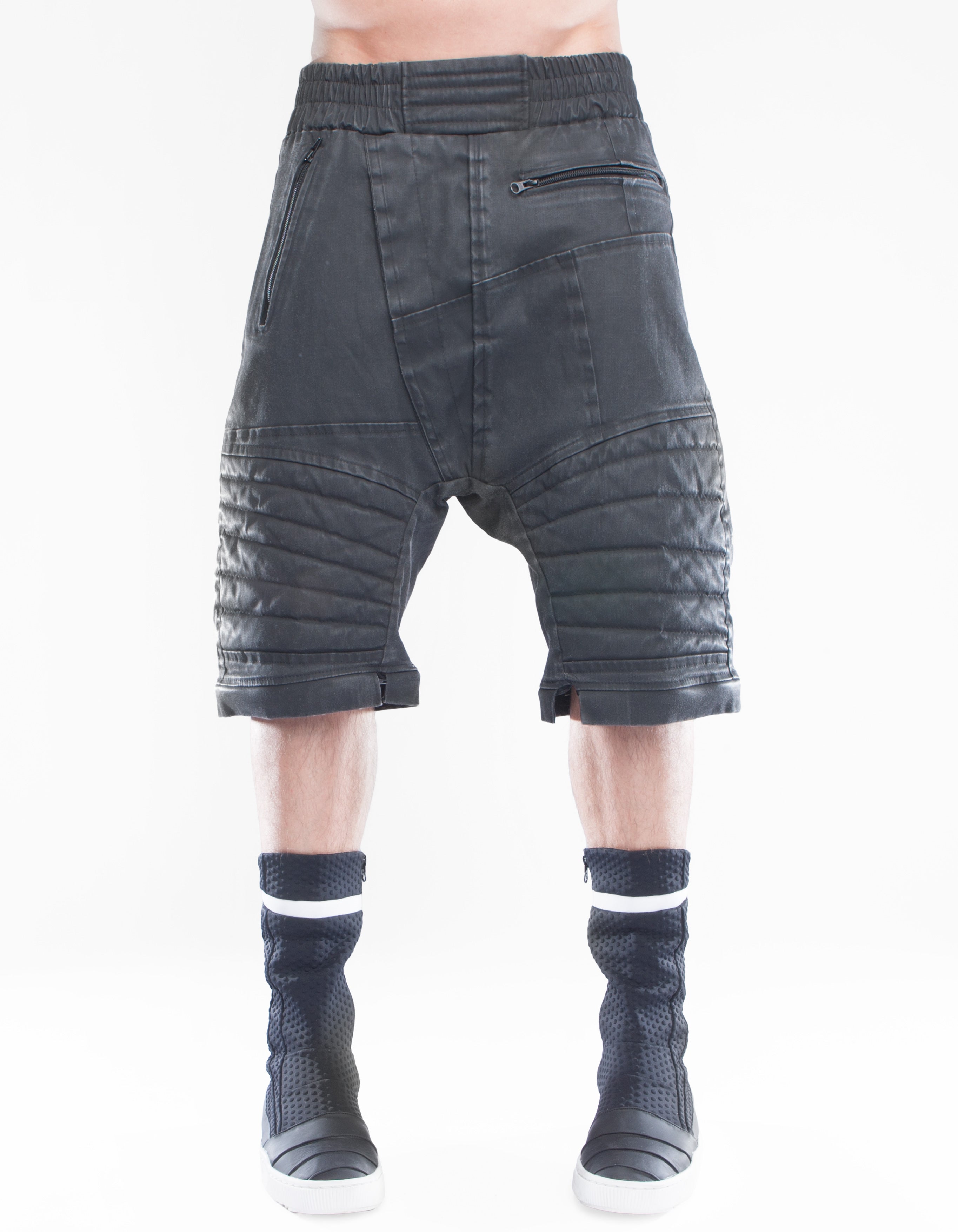 JEANS DETACHED ENGINE