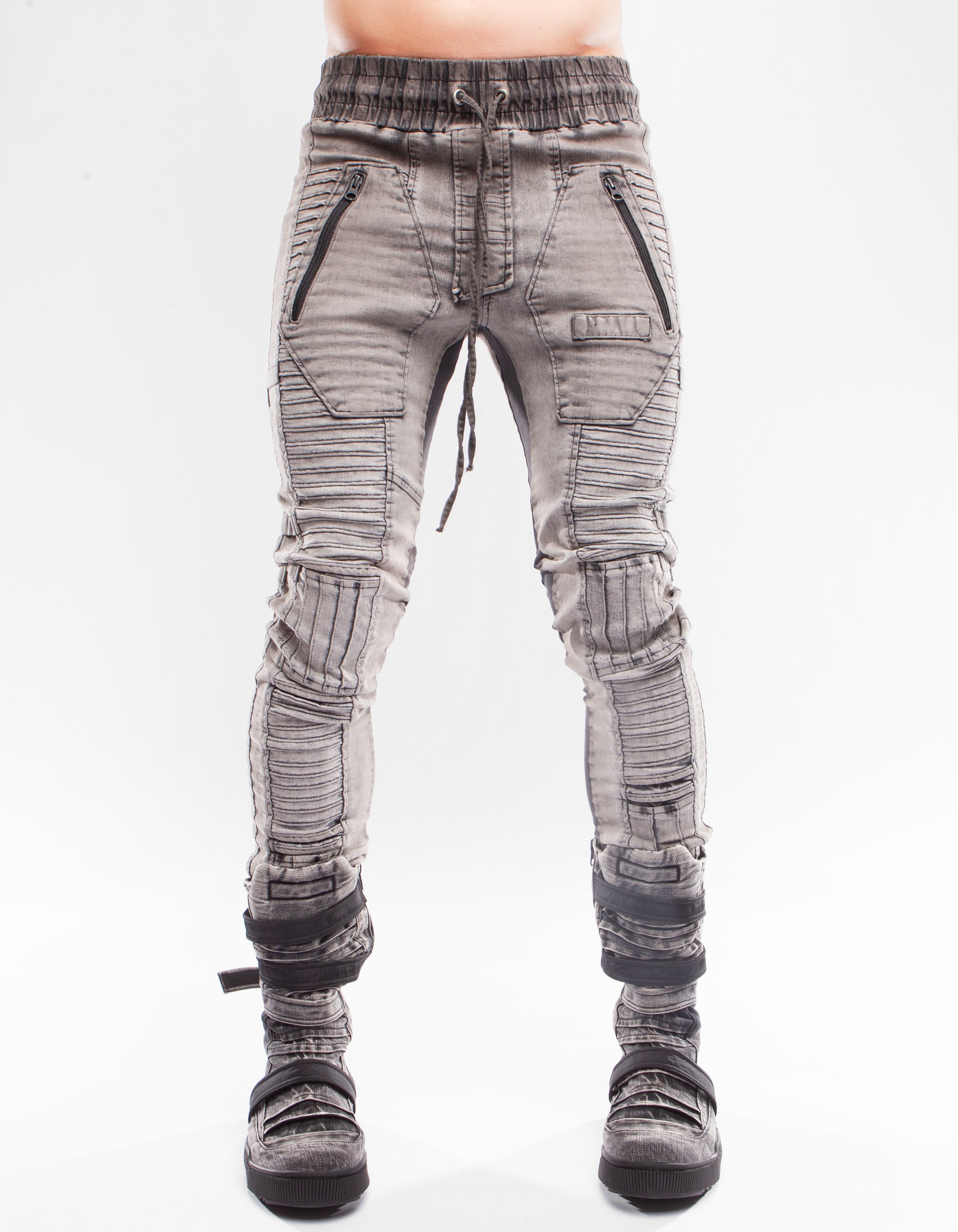 JEANS FIT RIDE IN