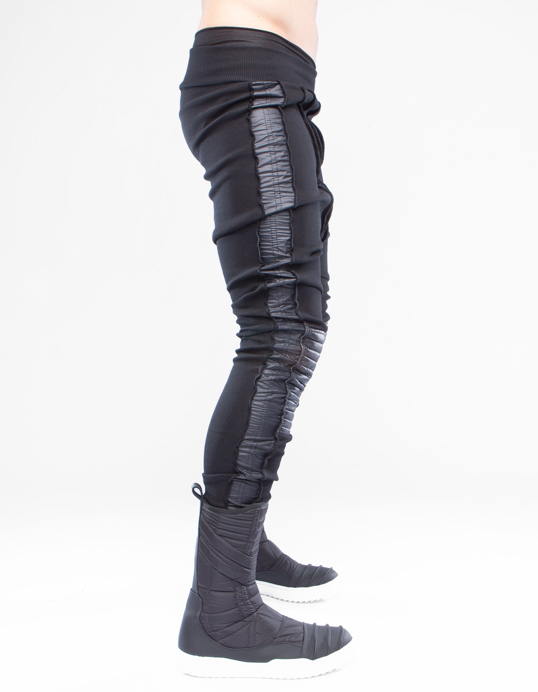 LEGGINGS FREQUENCY KNEES