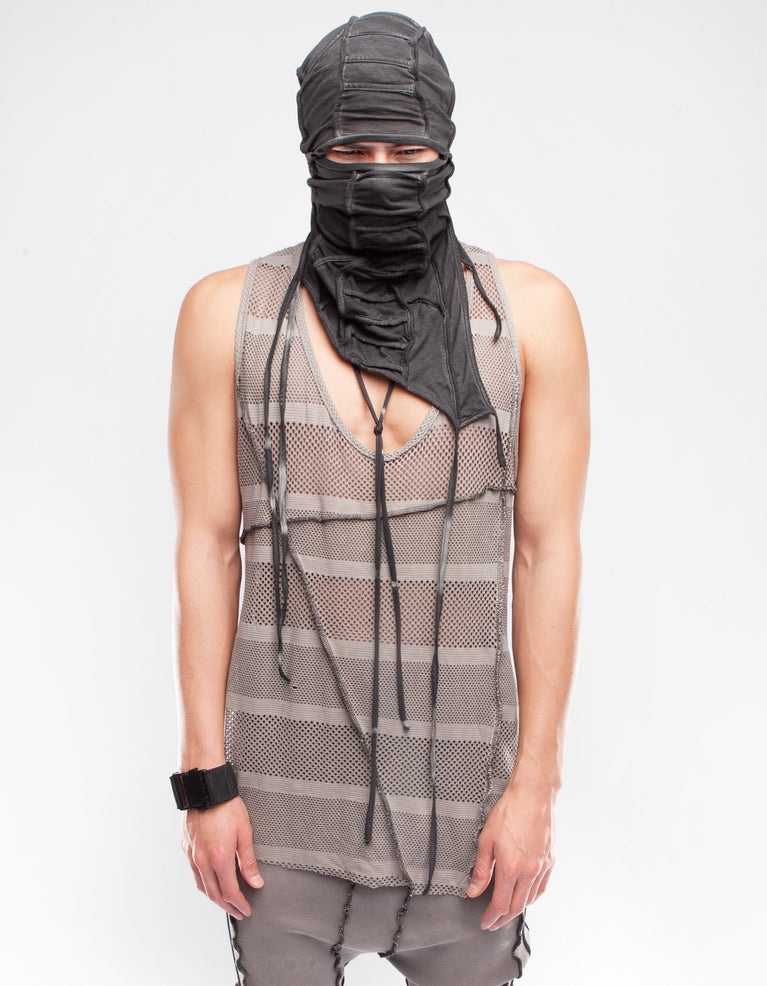 NECK STAND OUT