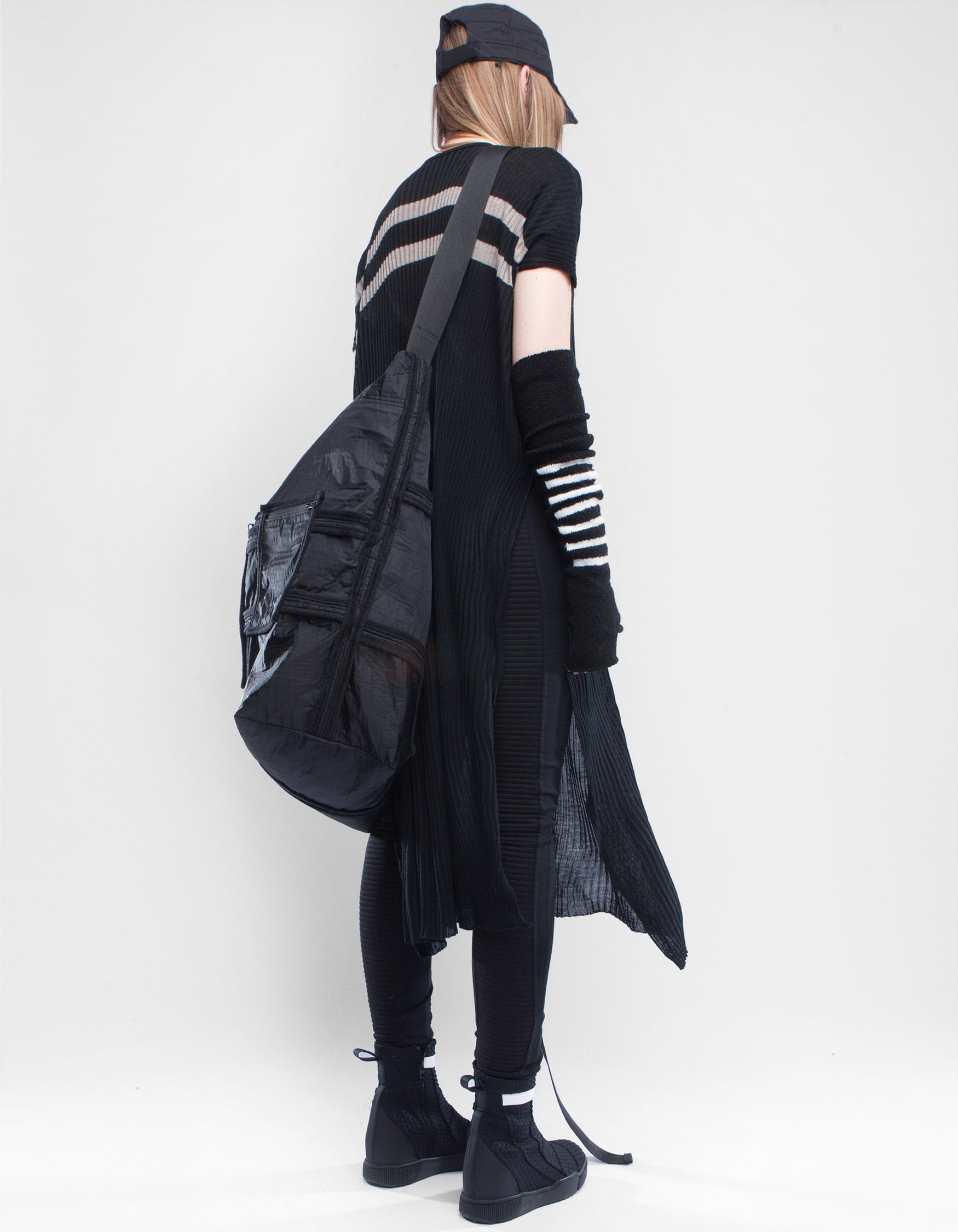 OVERSIZE RIB ZOHAR