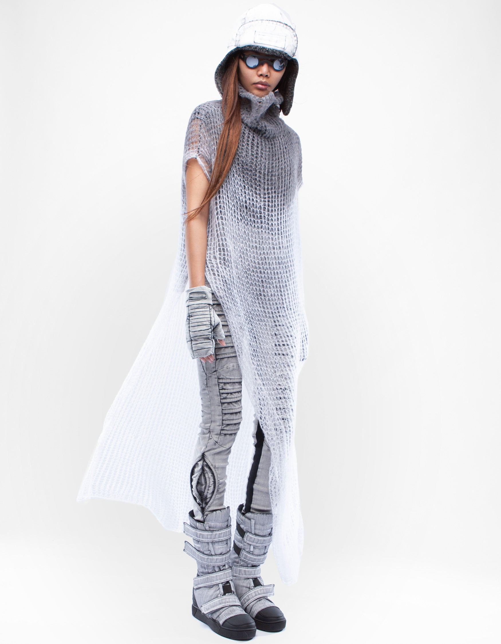 OVERSIZE WHITE FLAME