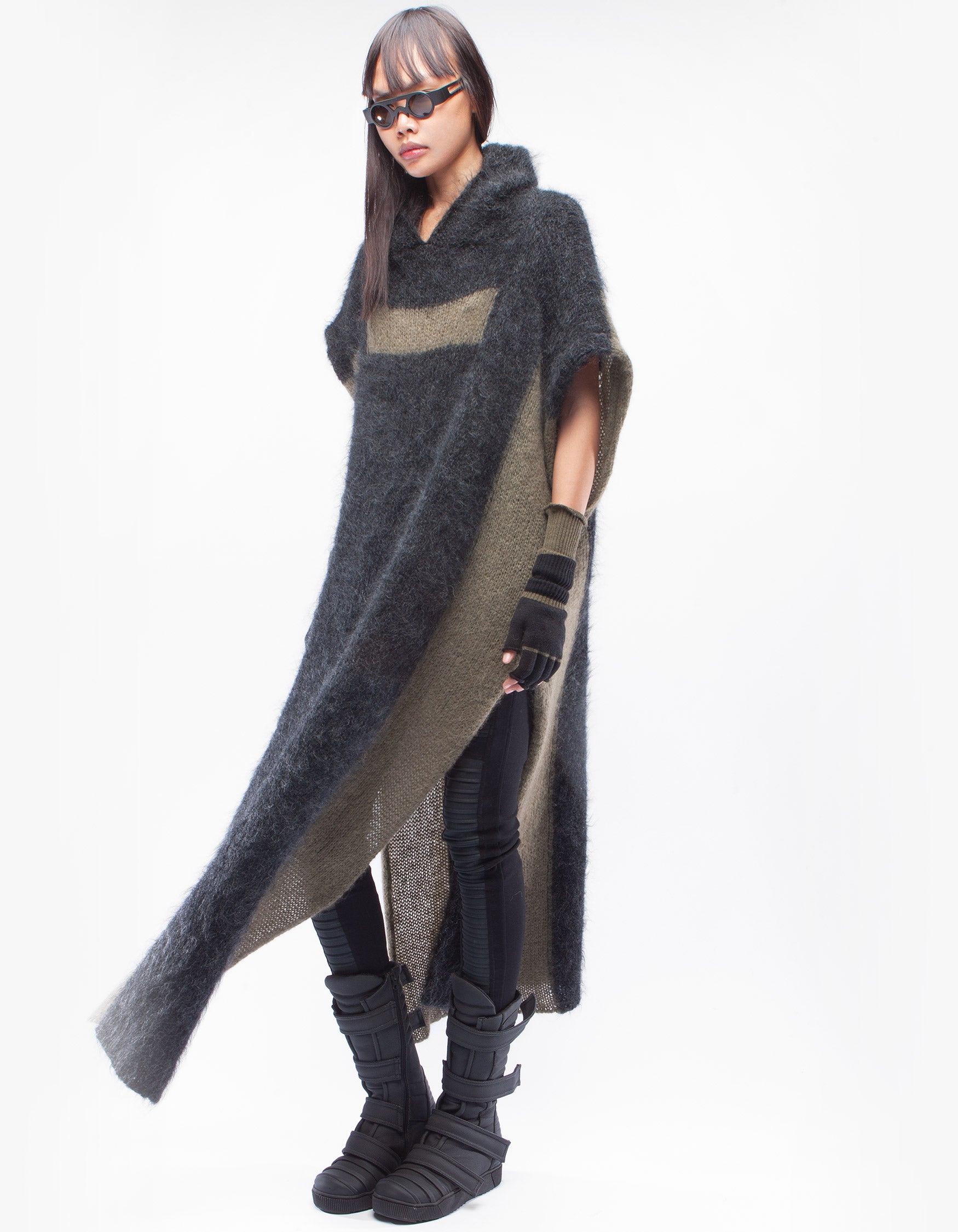 OVERSIZE GALAXY