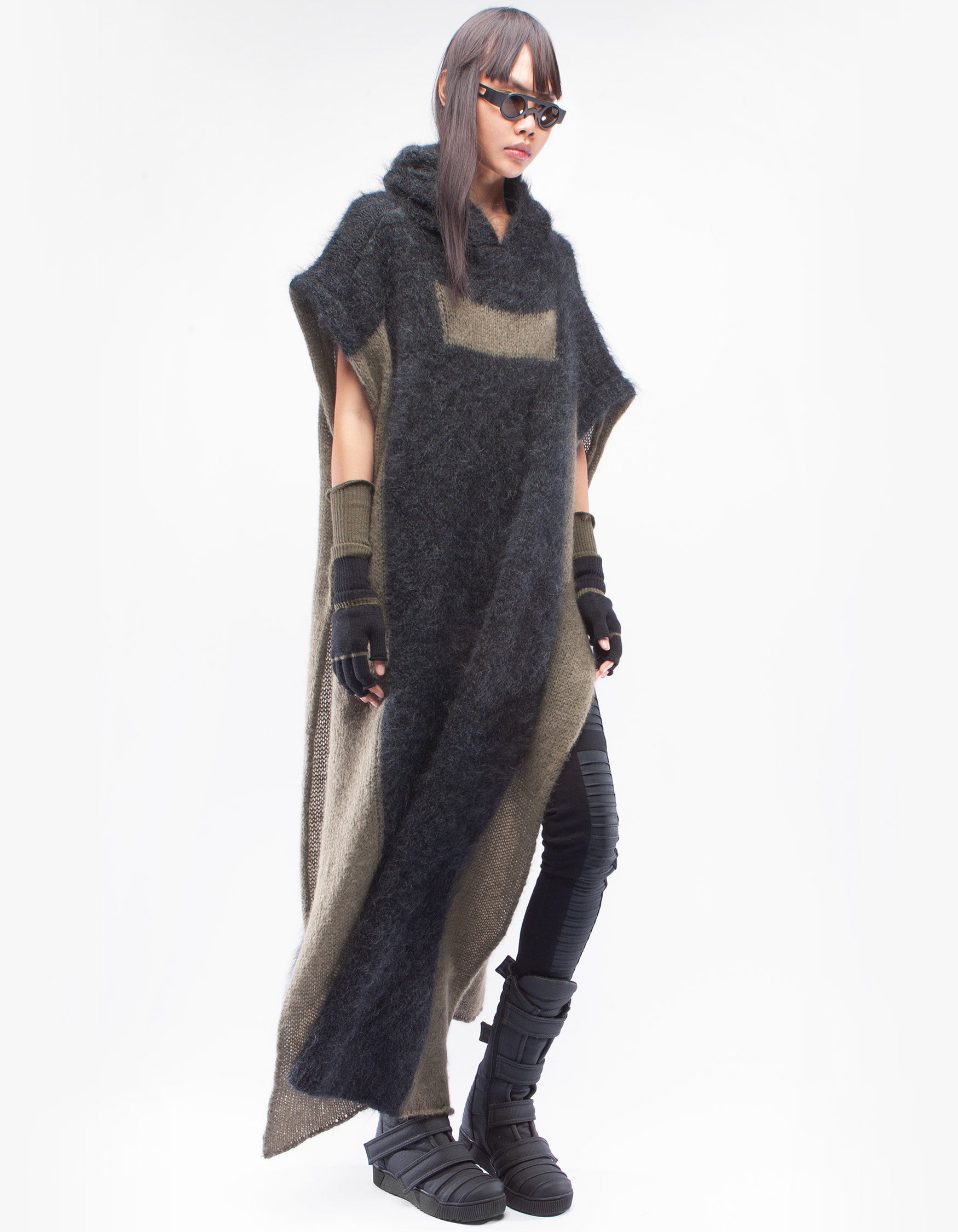 OVERSIZE GALAXY