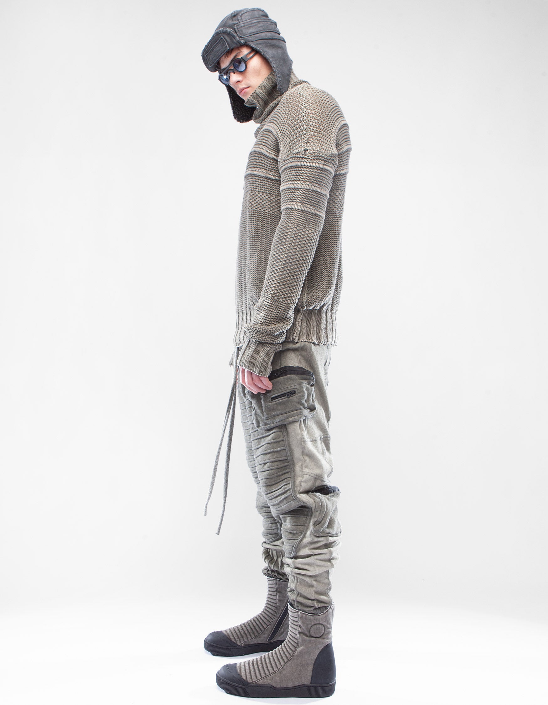 PULLOVER EARTH GATEWAY