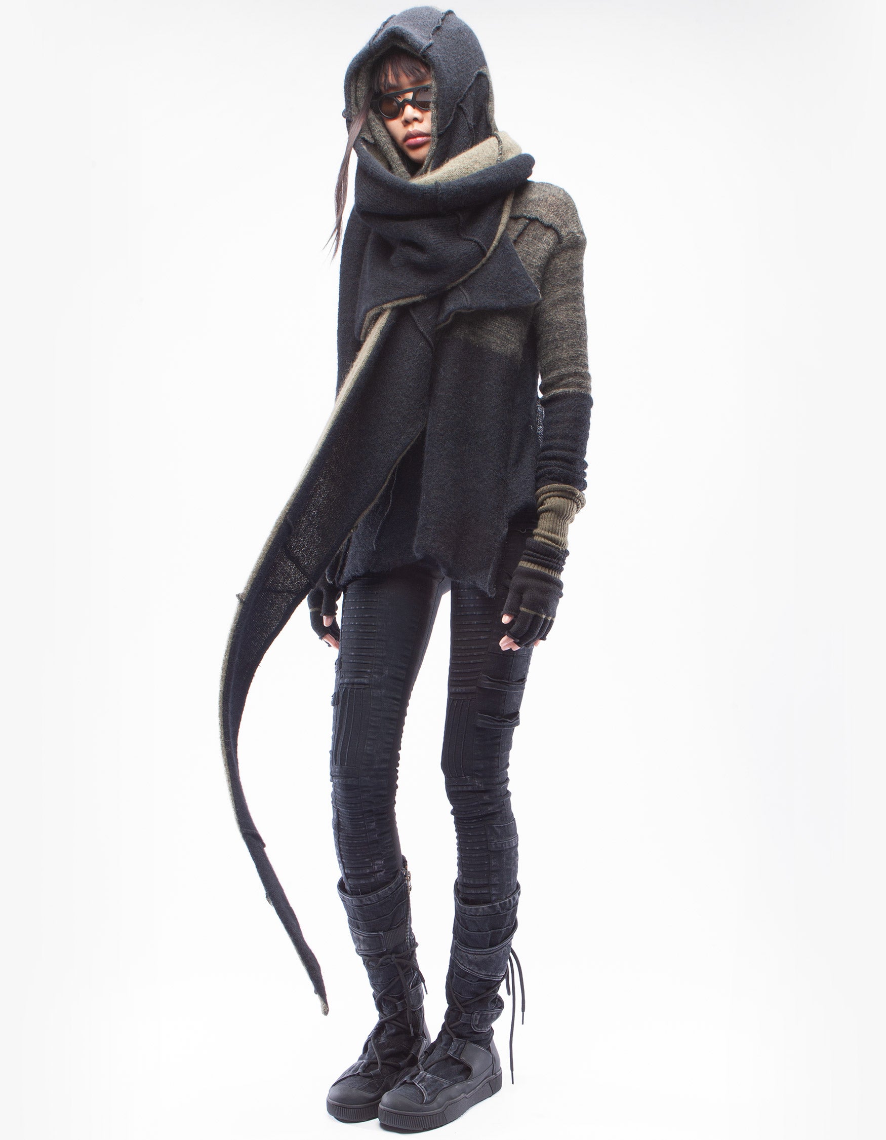 PULLOVER GALAXY HOOD
