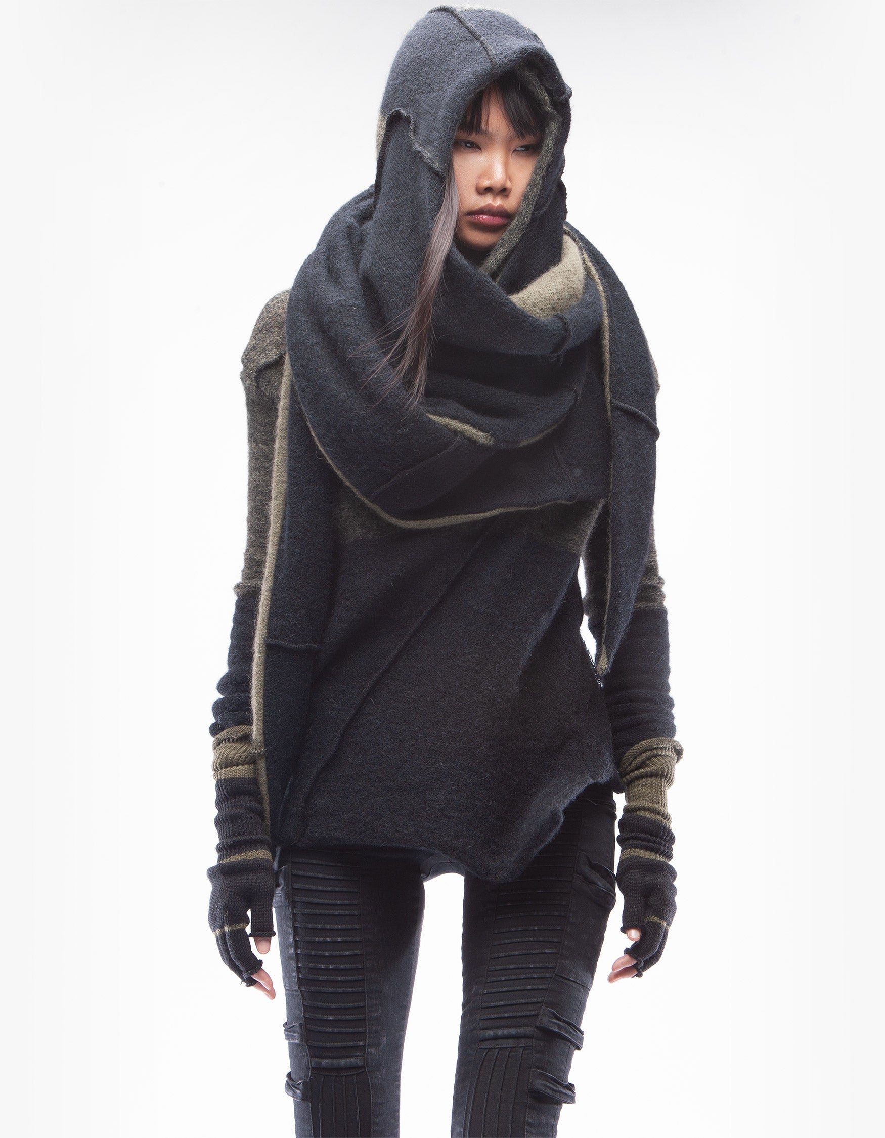 PULLOVER GALAXY HOOD