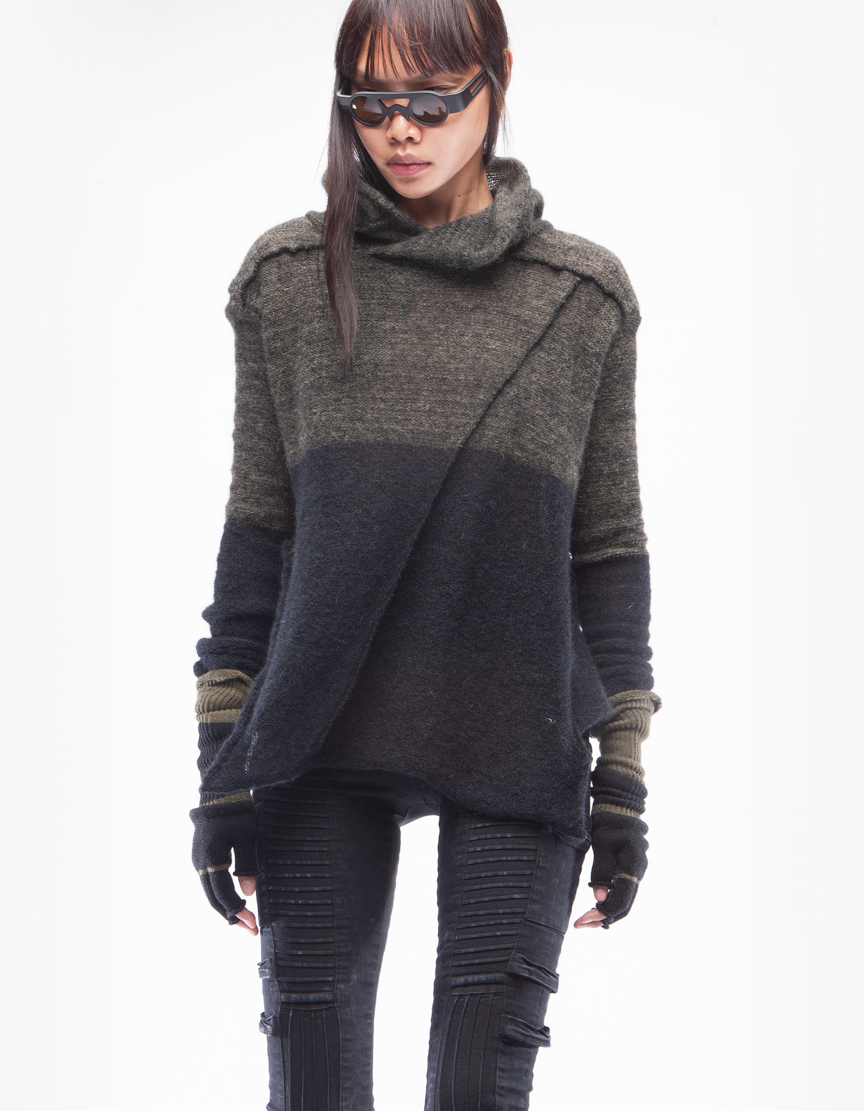 PULLOVER GALAXY HOOD