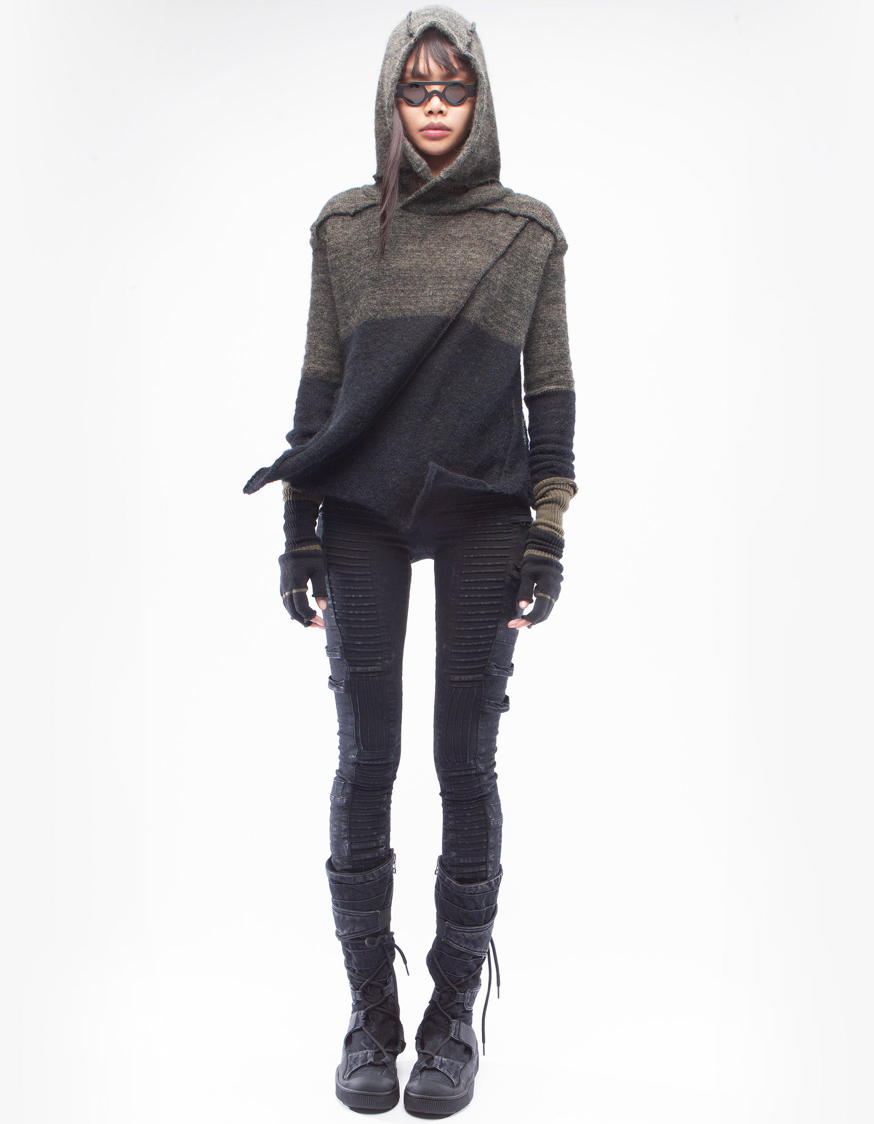 PULLOVER GALAXY HOOD