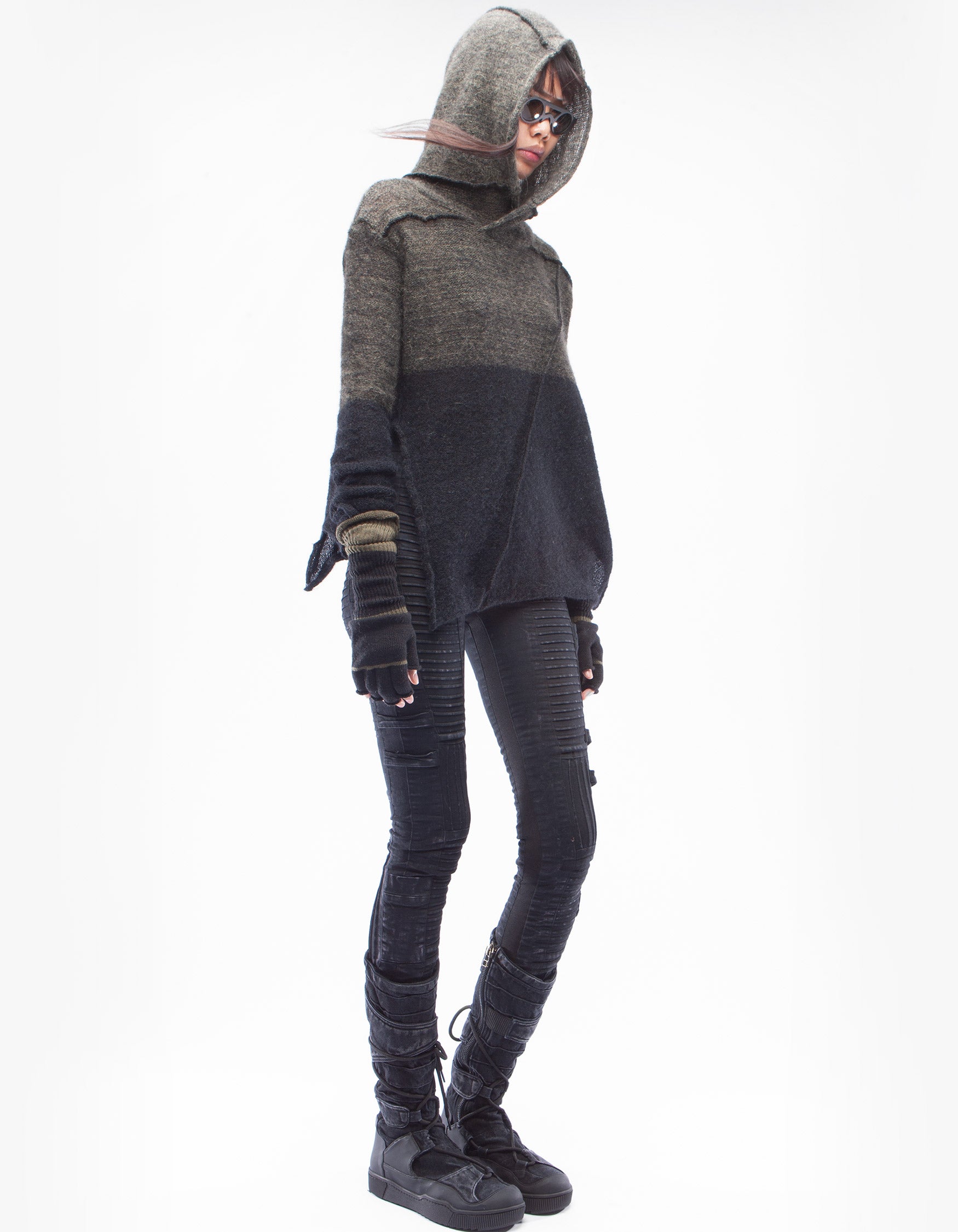 PULLOVER GALAXY HOOD