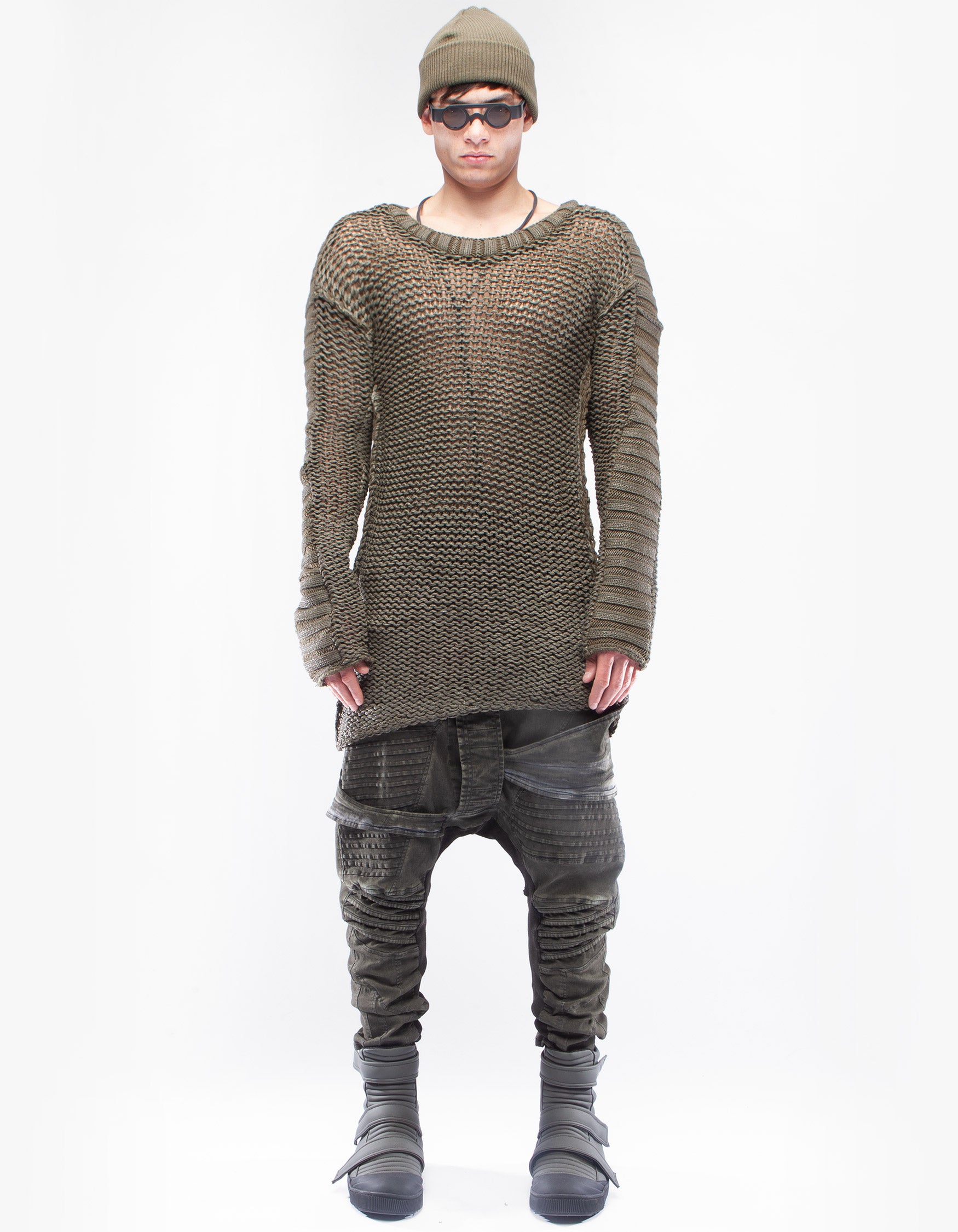 PULLOVER VARNISH