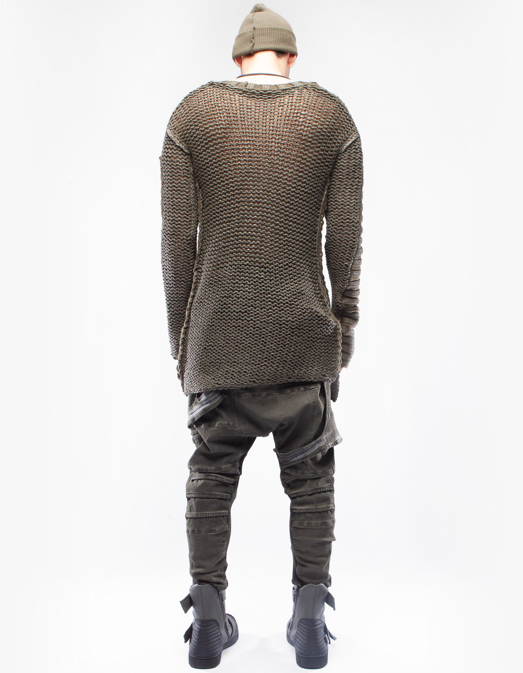 PULLOVER VARNISH