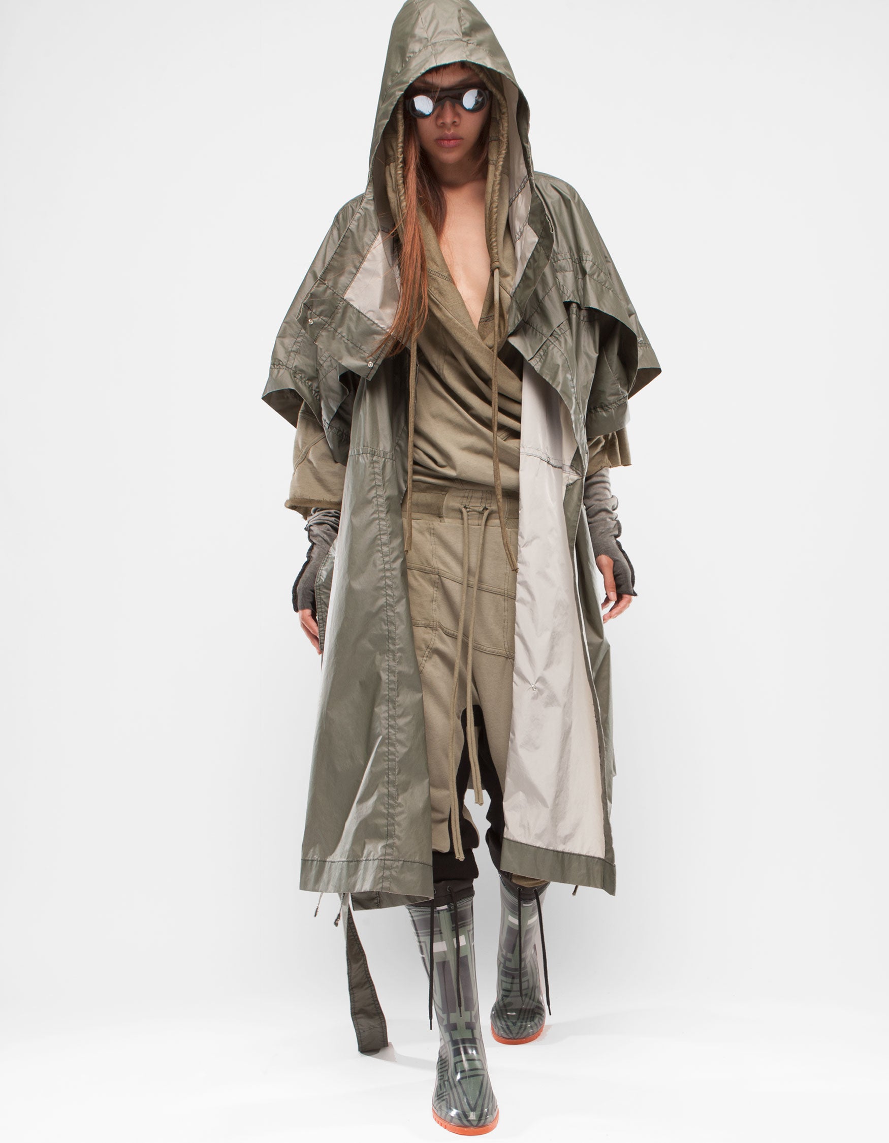 RAINCOAT GREEN BUG W