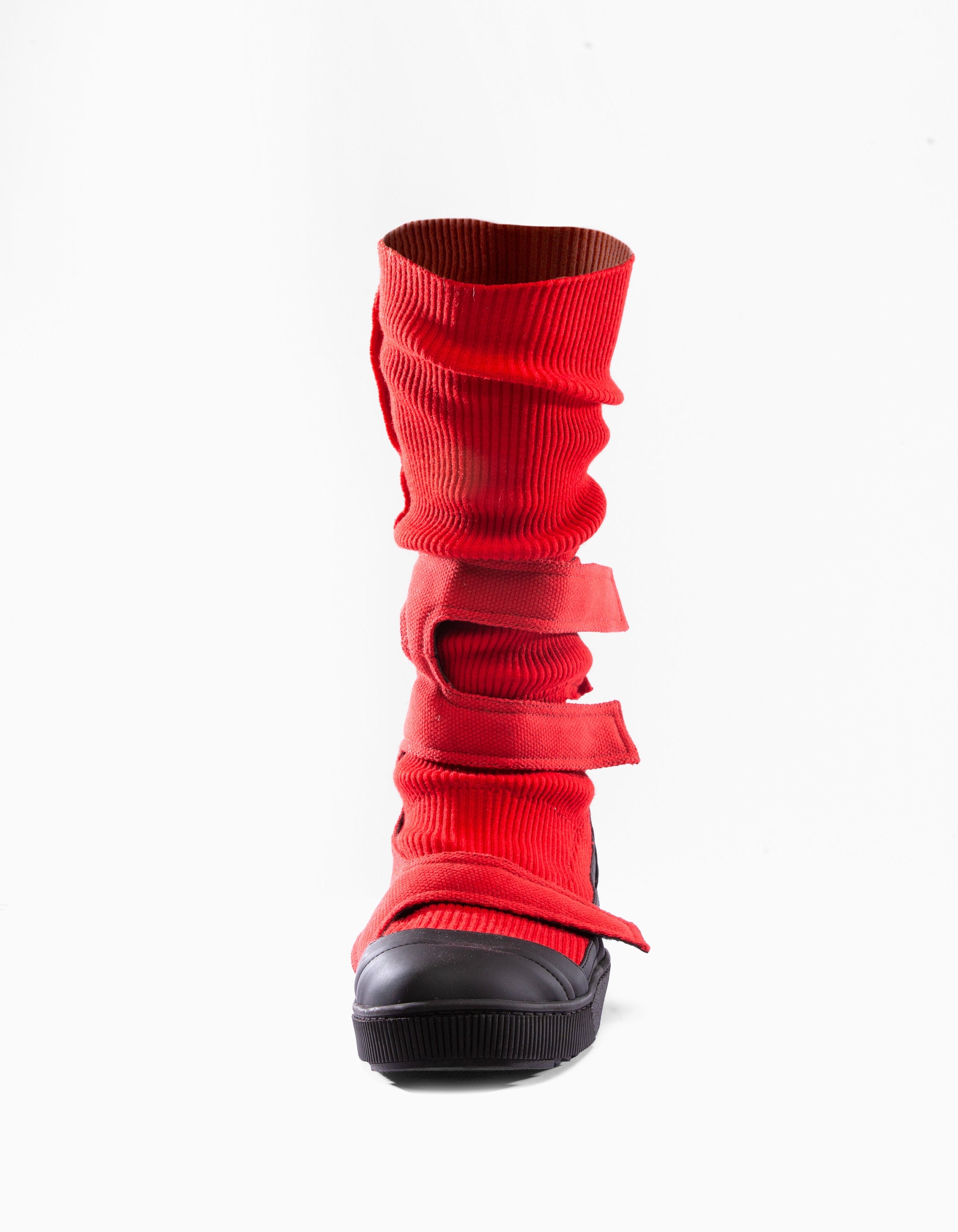 أحذية ضلعية شريط أحمر M