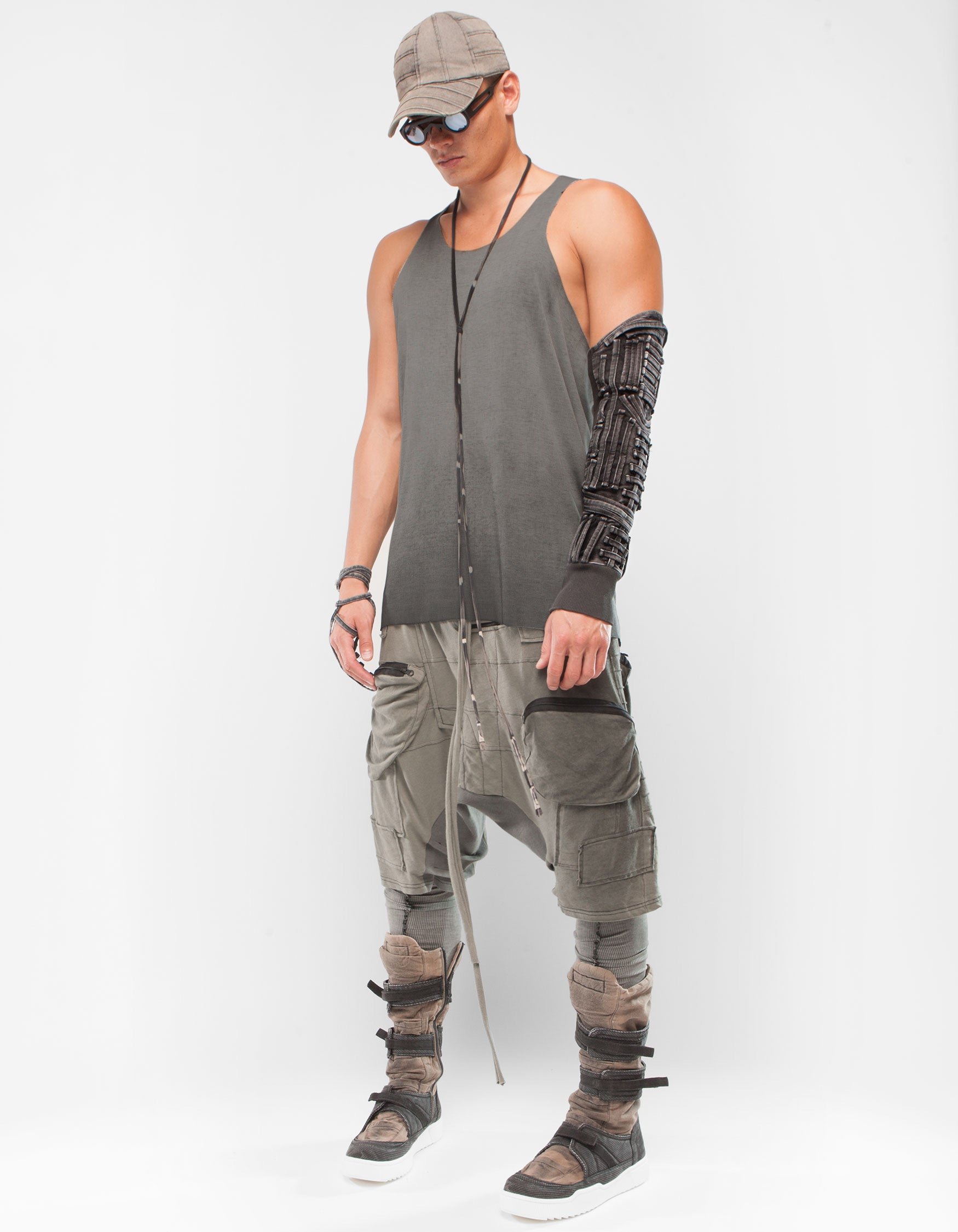 RIB VEST GREY
