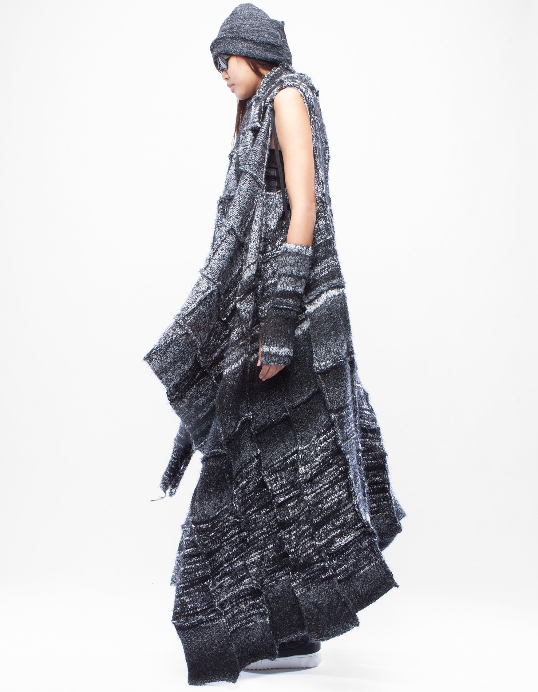 ROBE AWARE