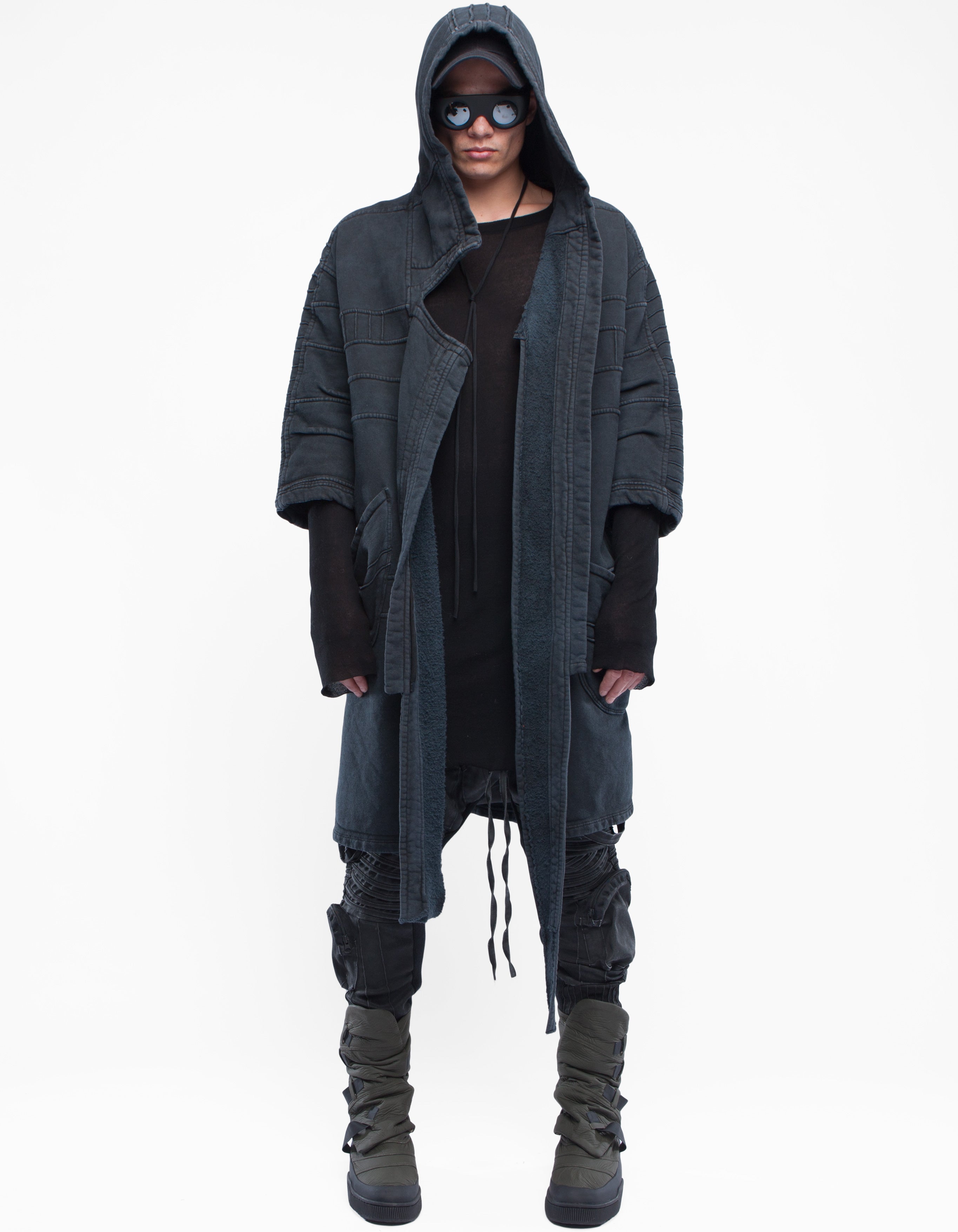 ROBE ISHVARA