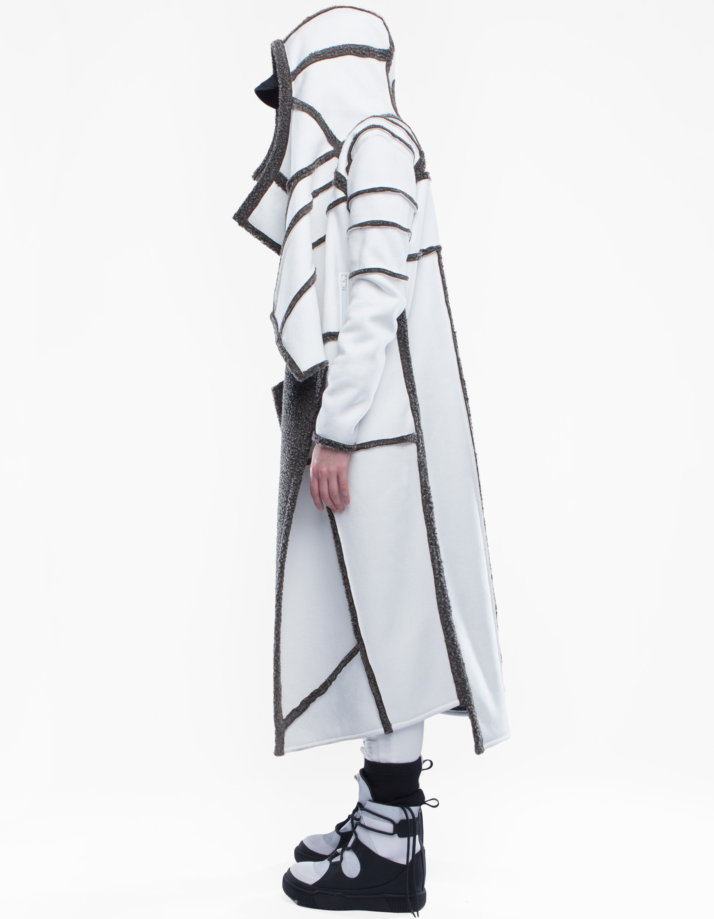 ROBE MERKABAH W