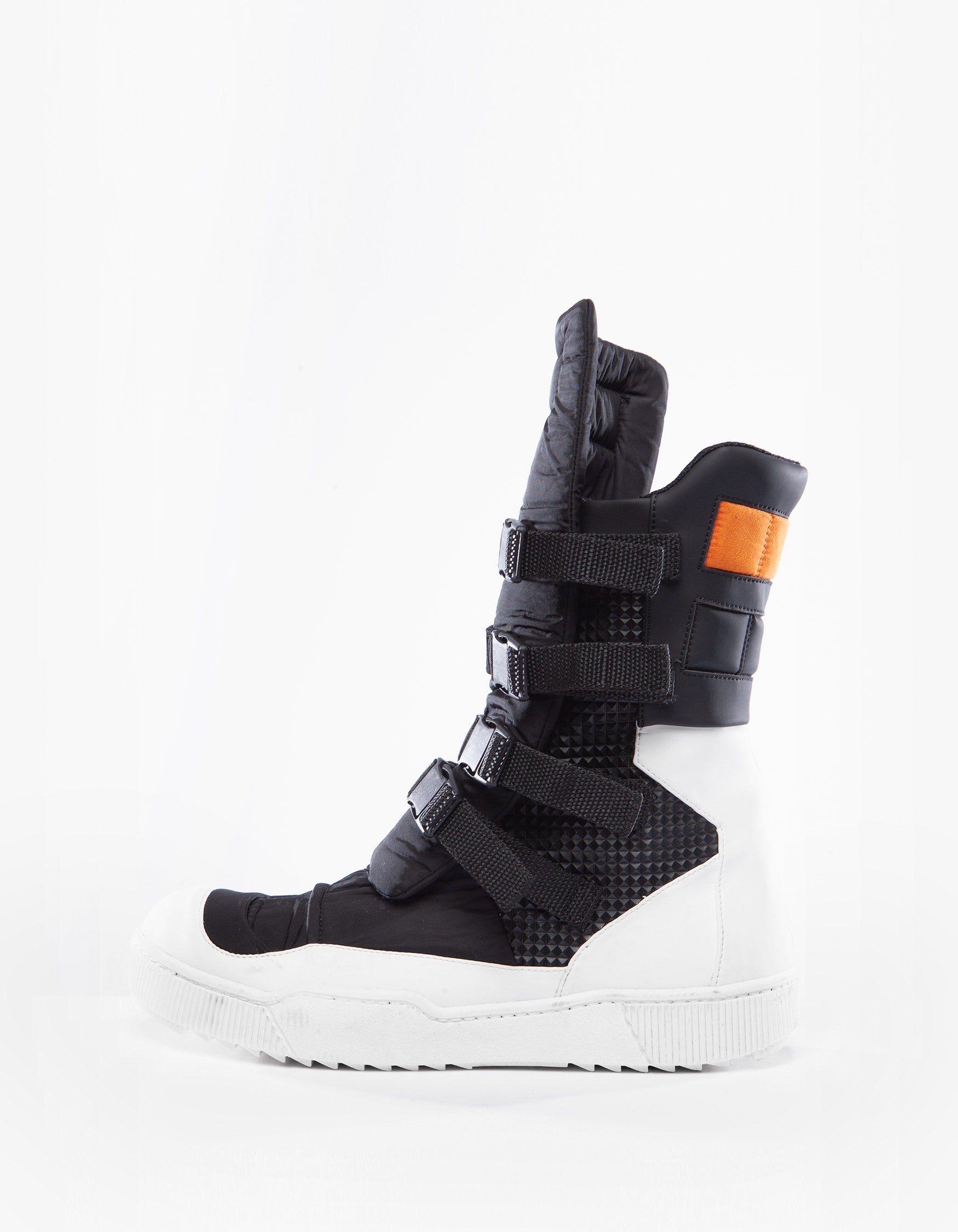 ROBOTOPS WHITE W