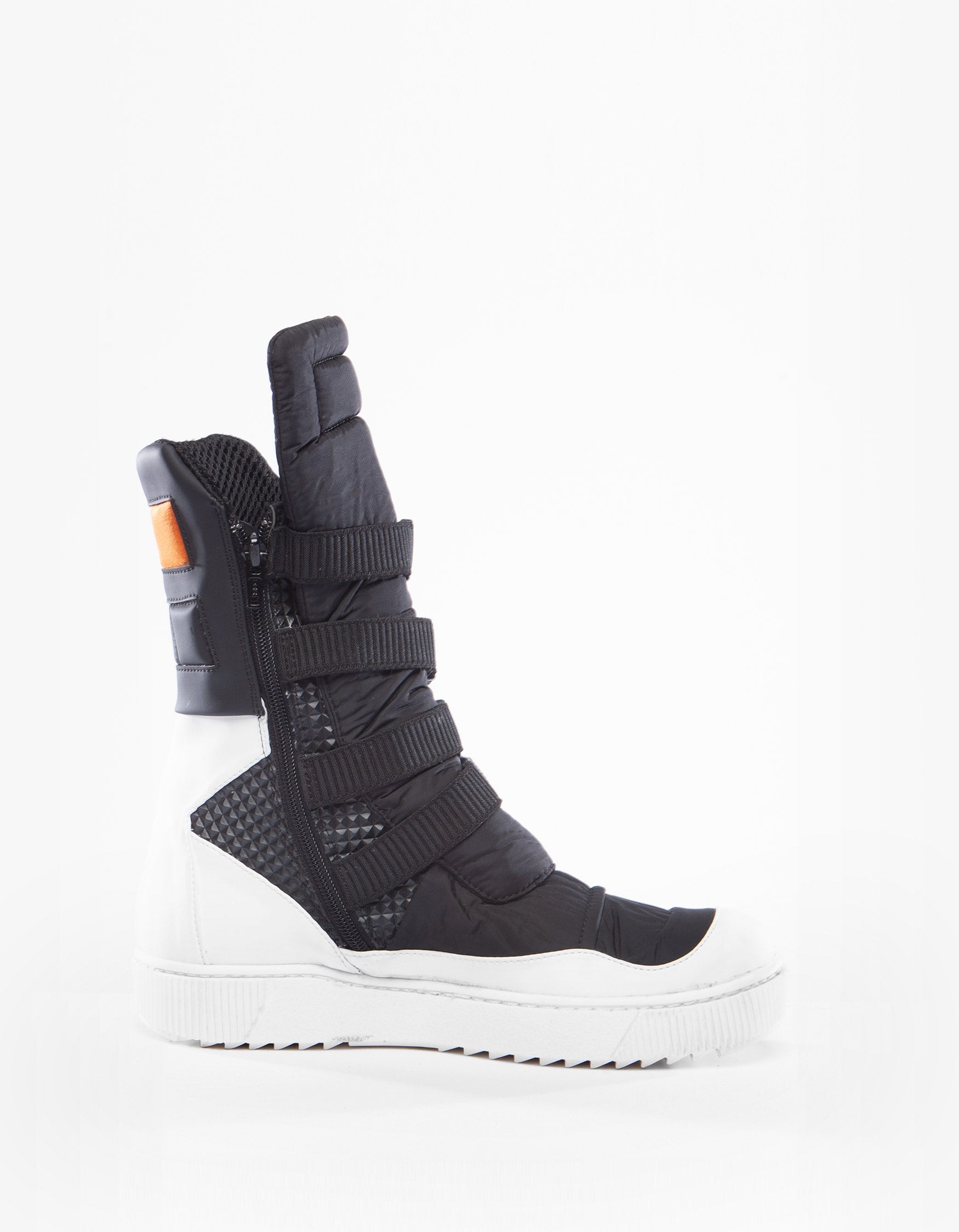 ROBOTOPS WHITE W