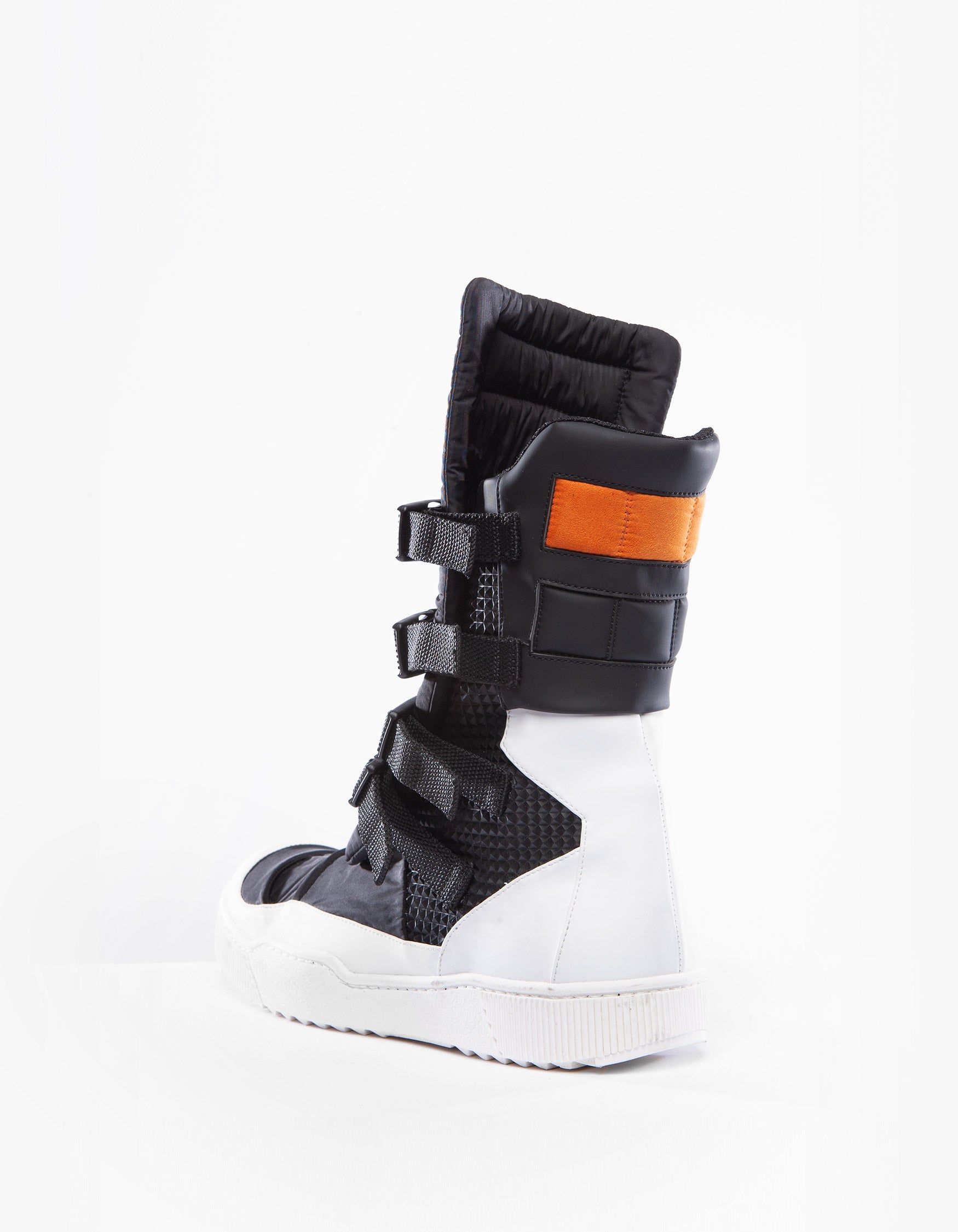 ROBOTOPS WHITE W
