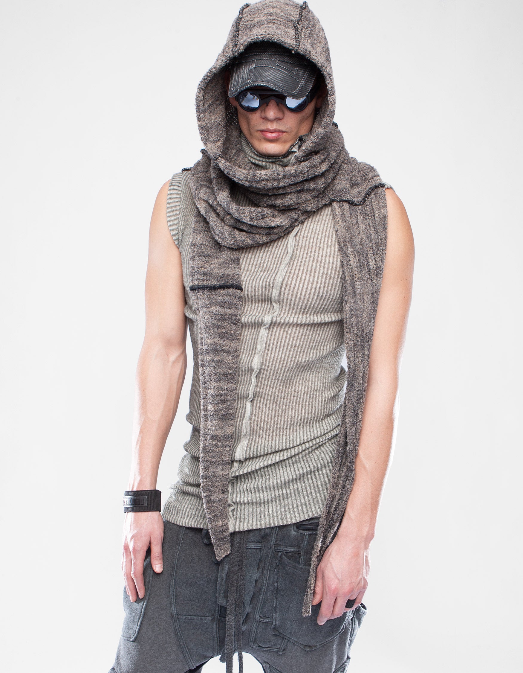 SHAWL HOOD SHIFT