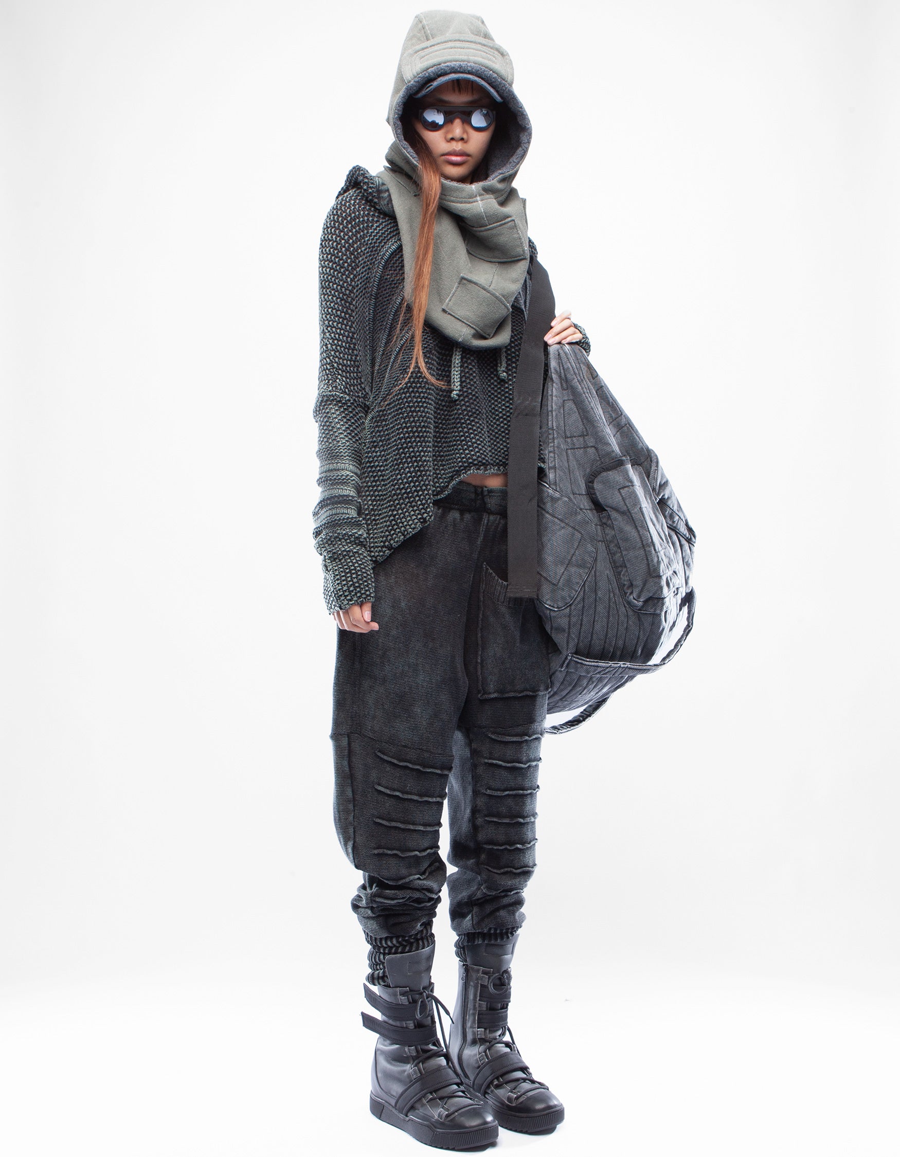 SHORT HOODY GATEWAY