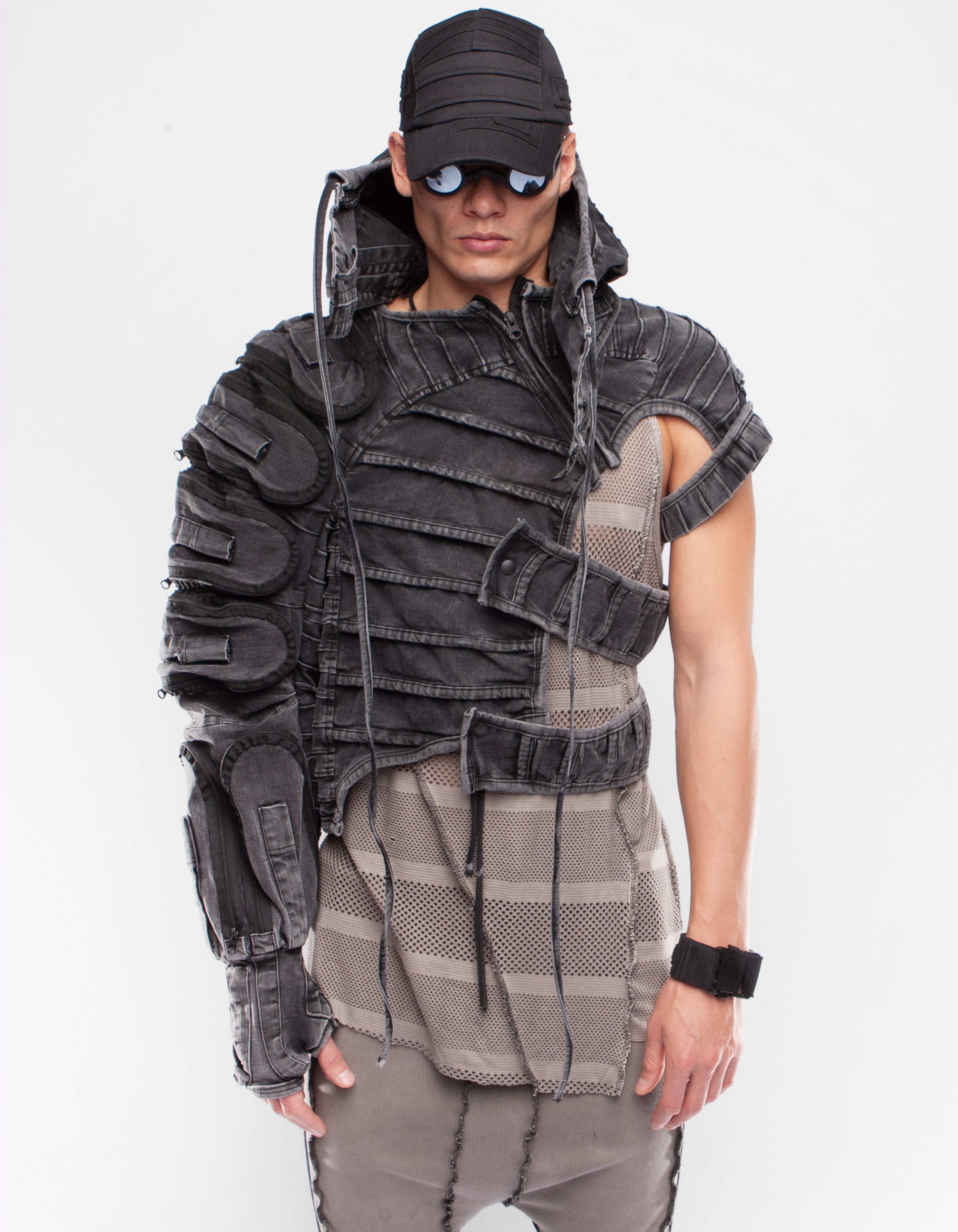 SLEEVE JACKET CABIN