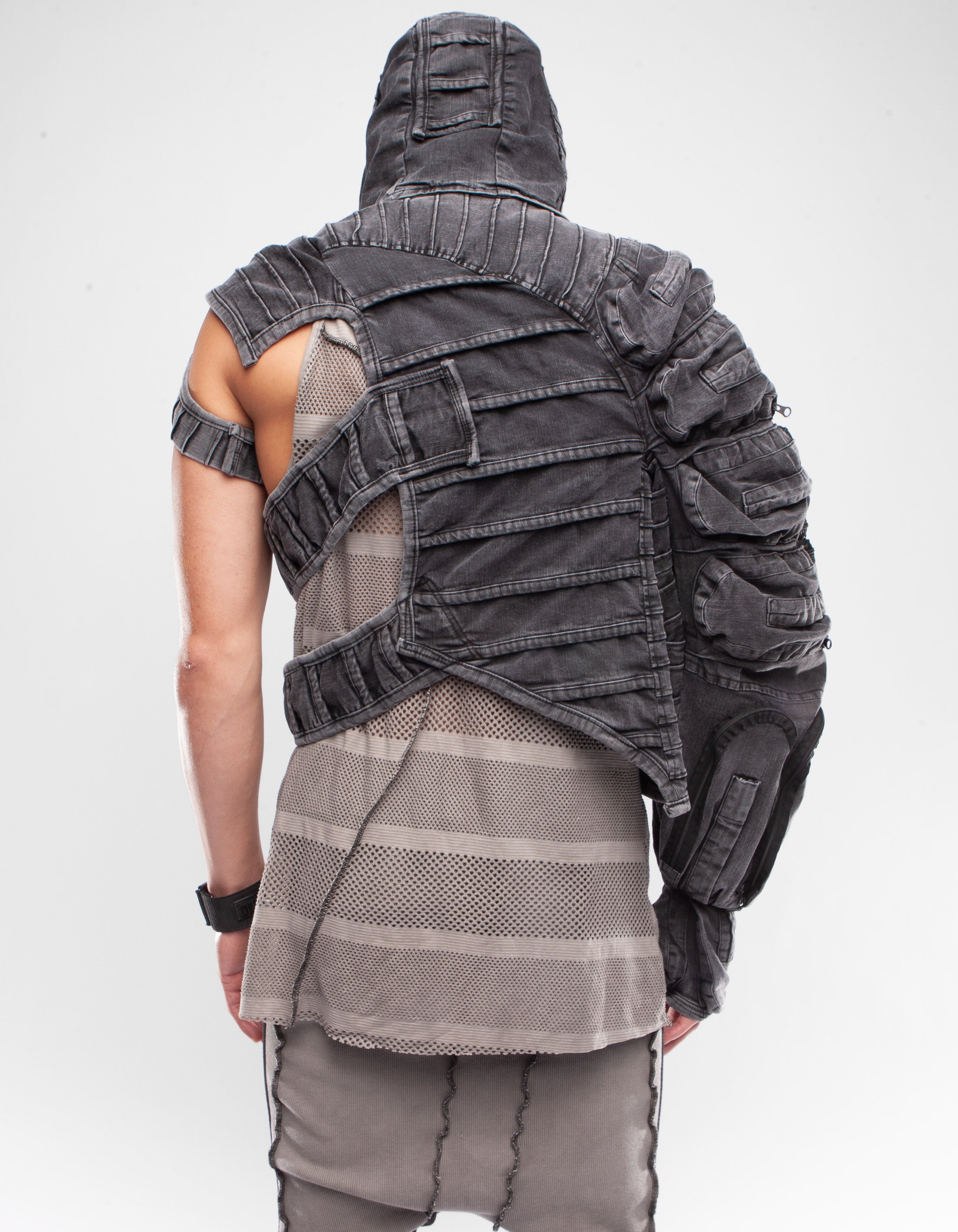 SLEEVE JACKET CABIN